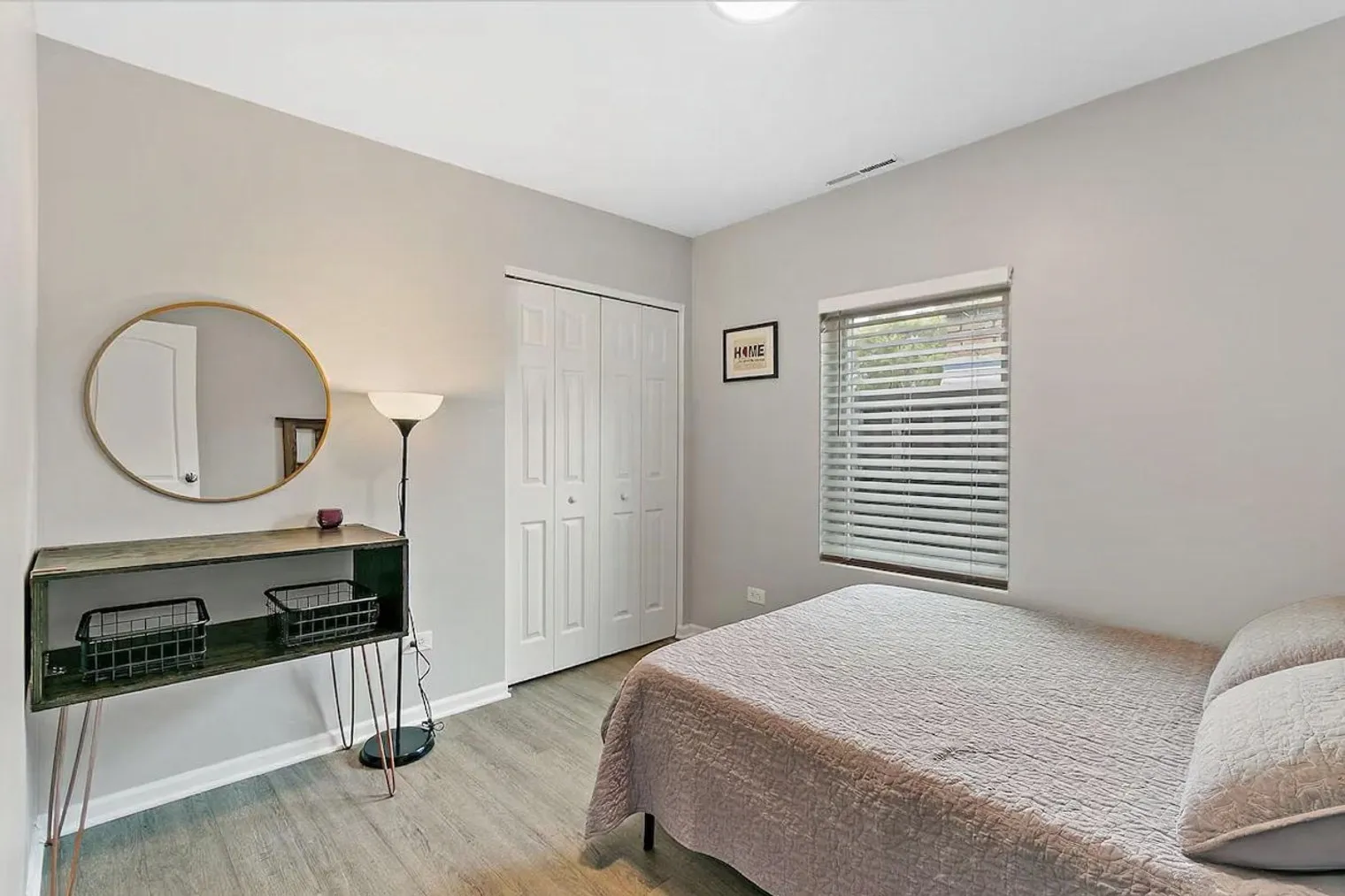 931 W Glen Flora Ave 60085 60085-Building West Glen Flora Avenue - greentown-investments-unit#ID1265541P-Waukegan-IL