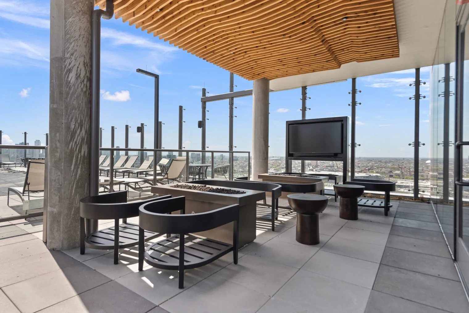 901 W Blackhawk St   60642 60642-Building North Kingsbury Street - cloud9-guesty-unit#ID1029653P-Chicago-IL