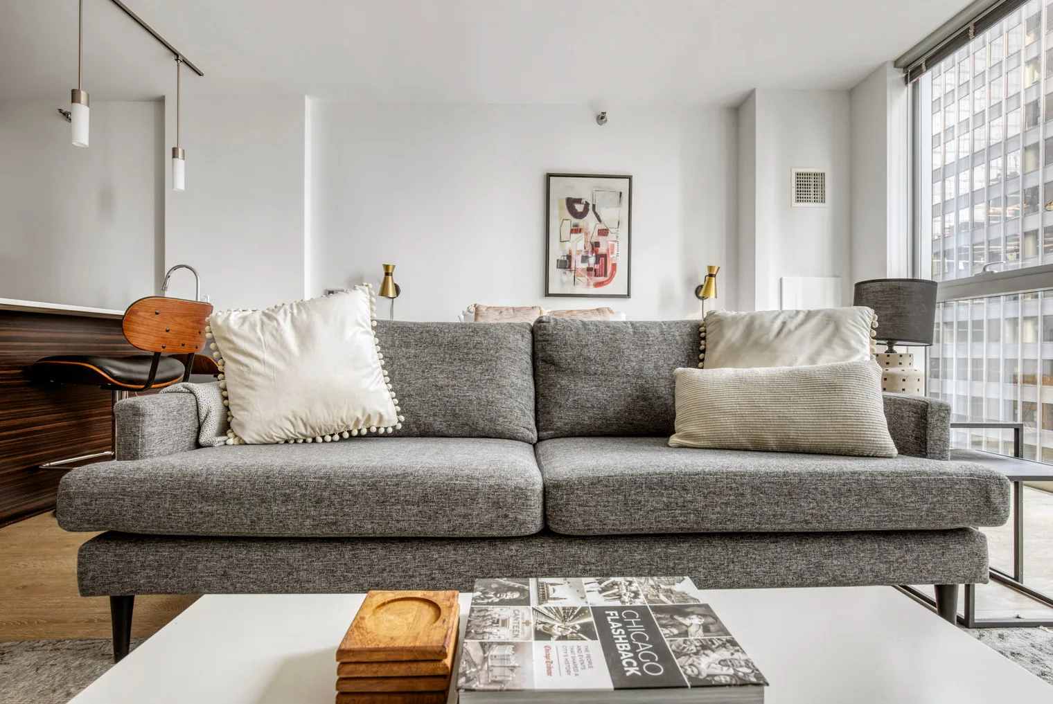 201 N Garland Ct   60601 60601- Mila-unit#ID1014-Chicago-IL