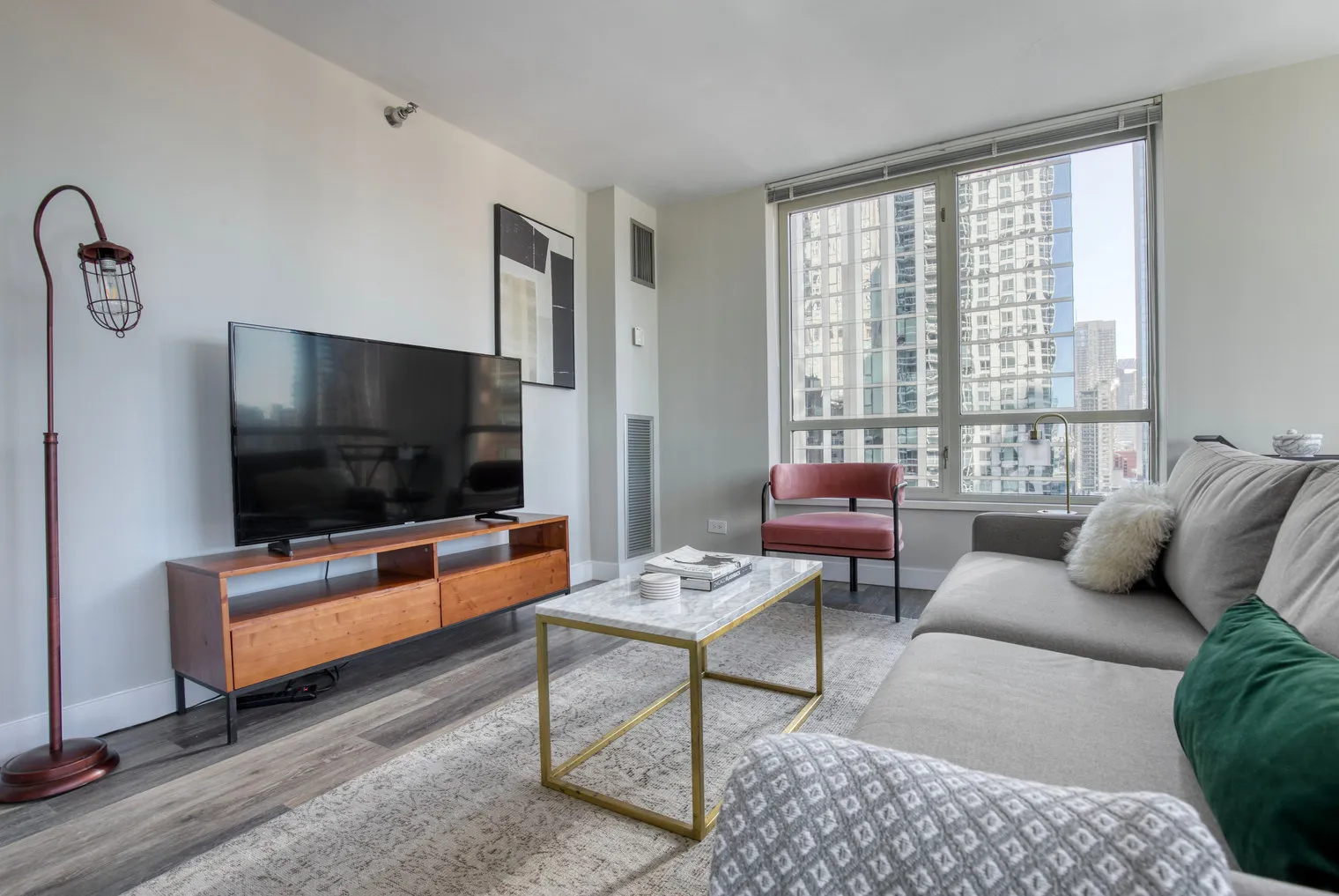 1 E Delaware Pl 60611 60611-One East Delaware-unit#1016-Chicago-IL