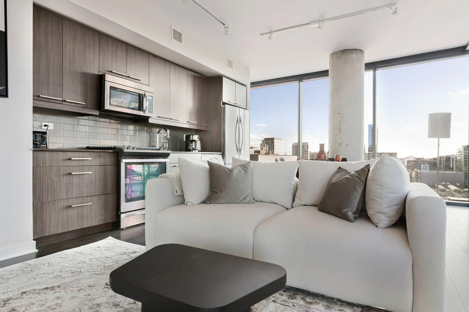 730 W Couch Pl   60661 60661-The Parker-unit#ID1367-Chicago-IL