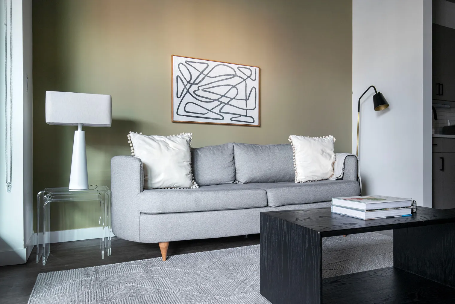 751 N Hudson Ave 60654 60654-Hugo-unit#ID1037-Chicago-IL