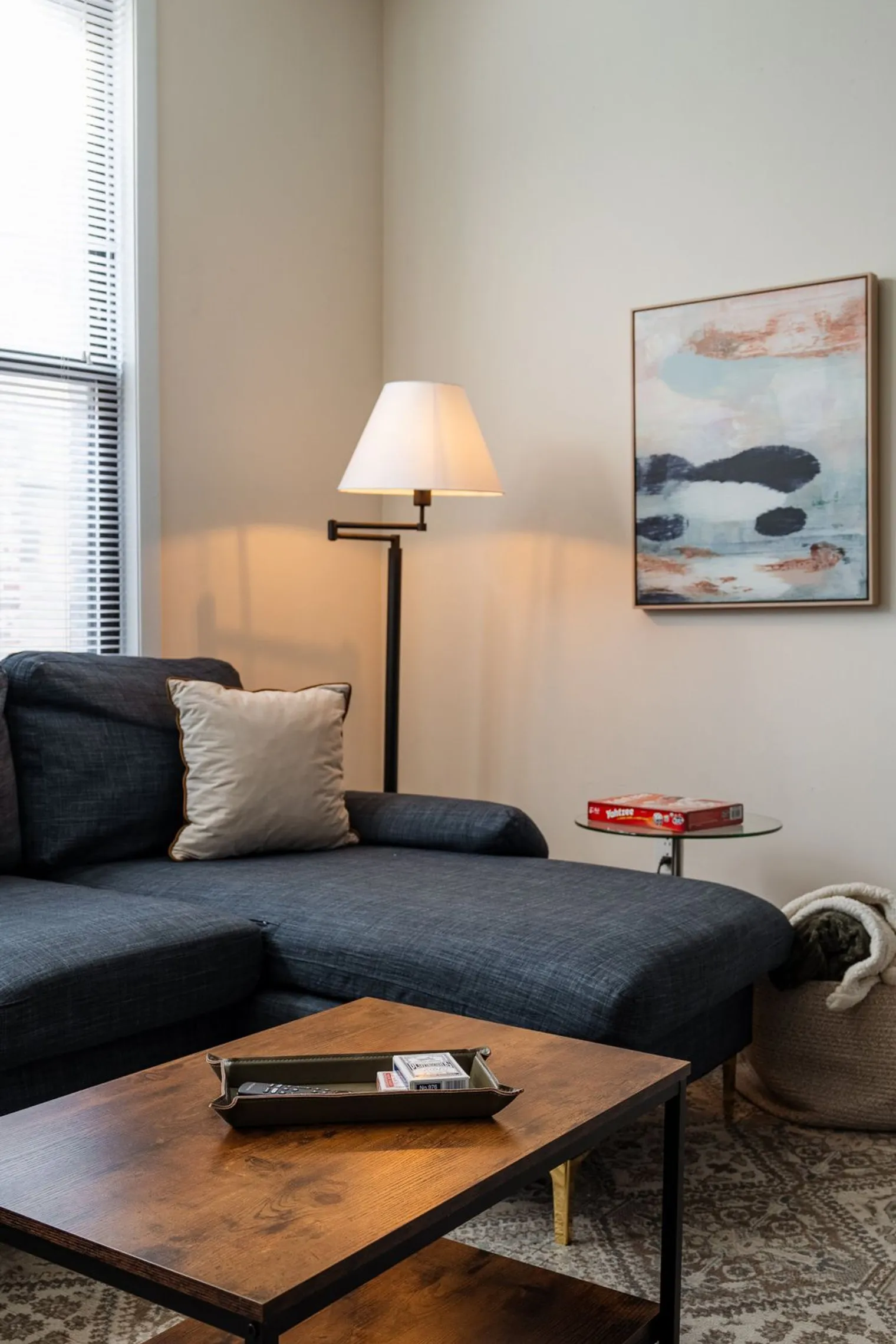 906 N Damen Ave   60622 60622-Building North Damen Avenue-unit#ID1379021P-Chicago-IL
