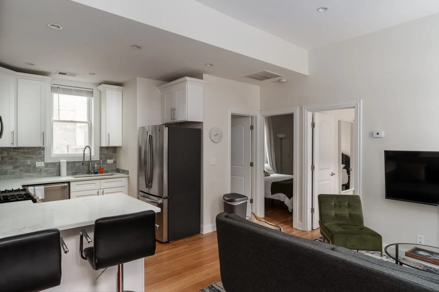 846 N Hermitage Ave   60622 60622-Building North Hermitage Avenue-unit#ID1379013P-Chicago-IL