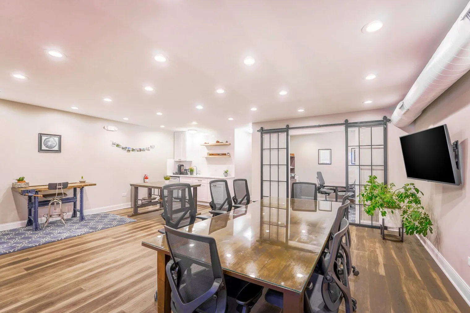 931 W Glen Flora Ave   60085 60085-Building West Glen Flora Avenue - greentown-investments-unit#ID1265541P-Waukegan-IL