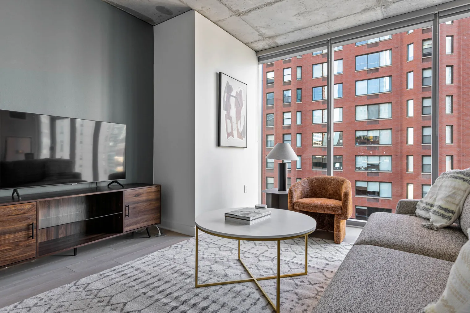 311 W Illinois St   60654 60654-3Eleven-unit#ID817-Chicago-IL