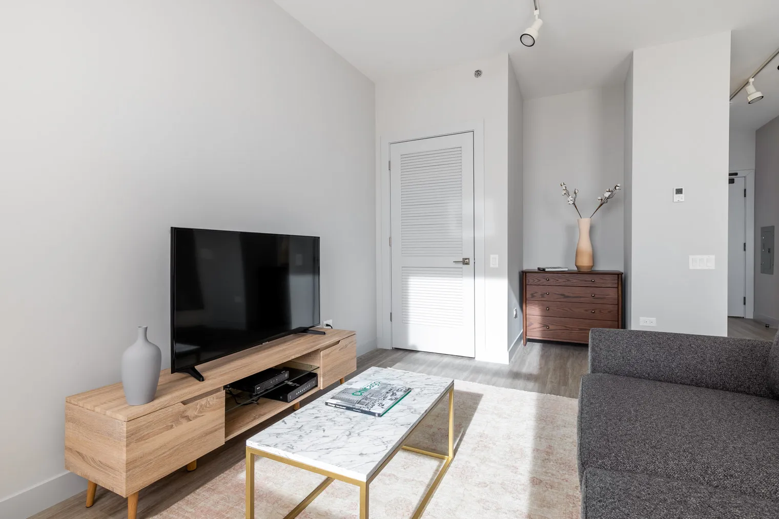 330 S Wells St 60606 60606-330 S Wells-unit#ID194-Chicago-IL