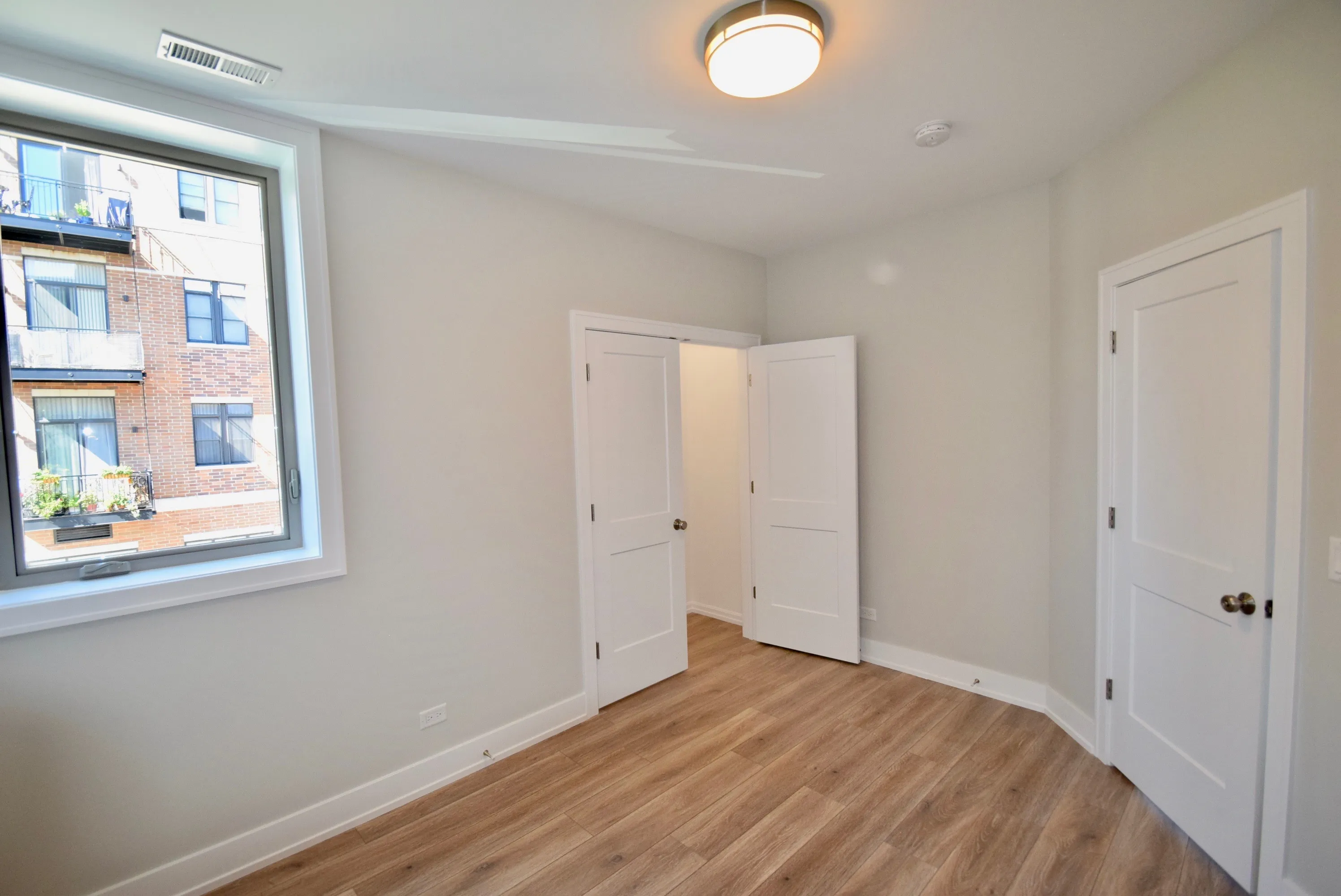 2643 W Lawrence Ave 60625 60625-unit#2N-Chicago-IL