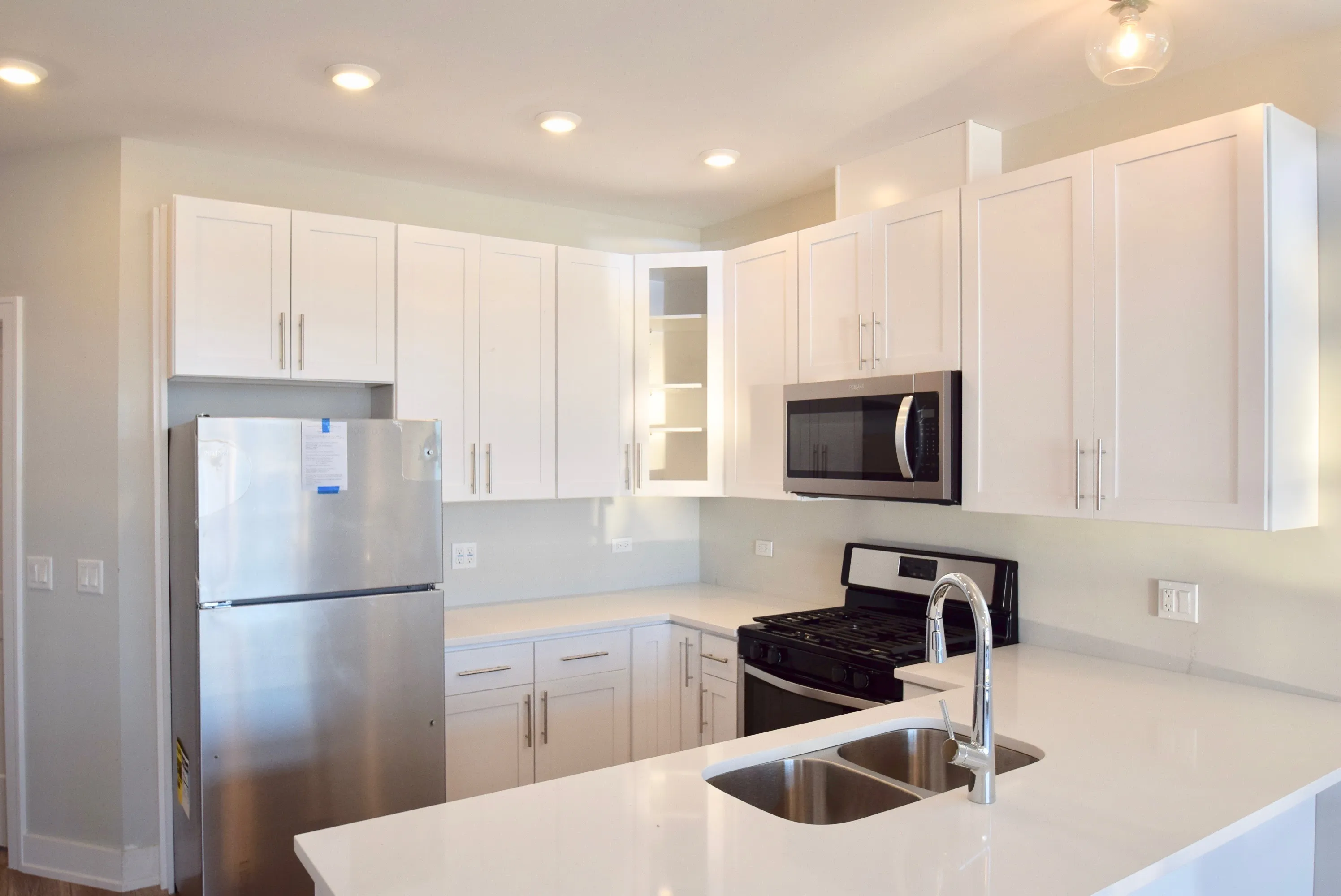 2643 W Lawrence Ave 60625 60625-unit#2N-Chicago-IL