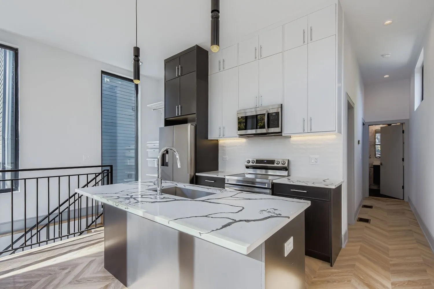 5203 N Lakewood Ave   60640 60640-unit#4-Chicago-IL