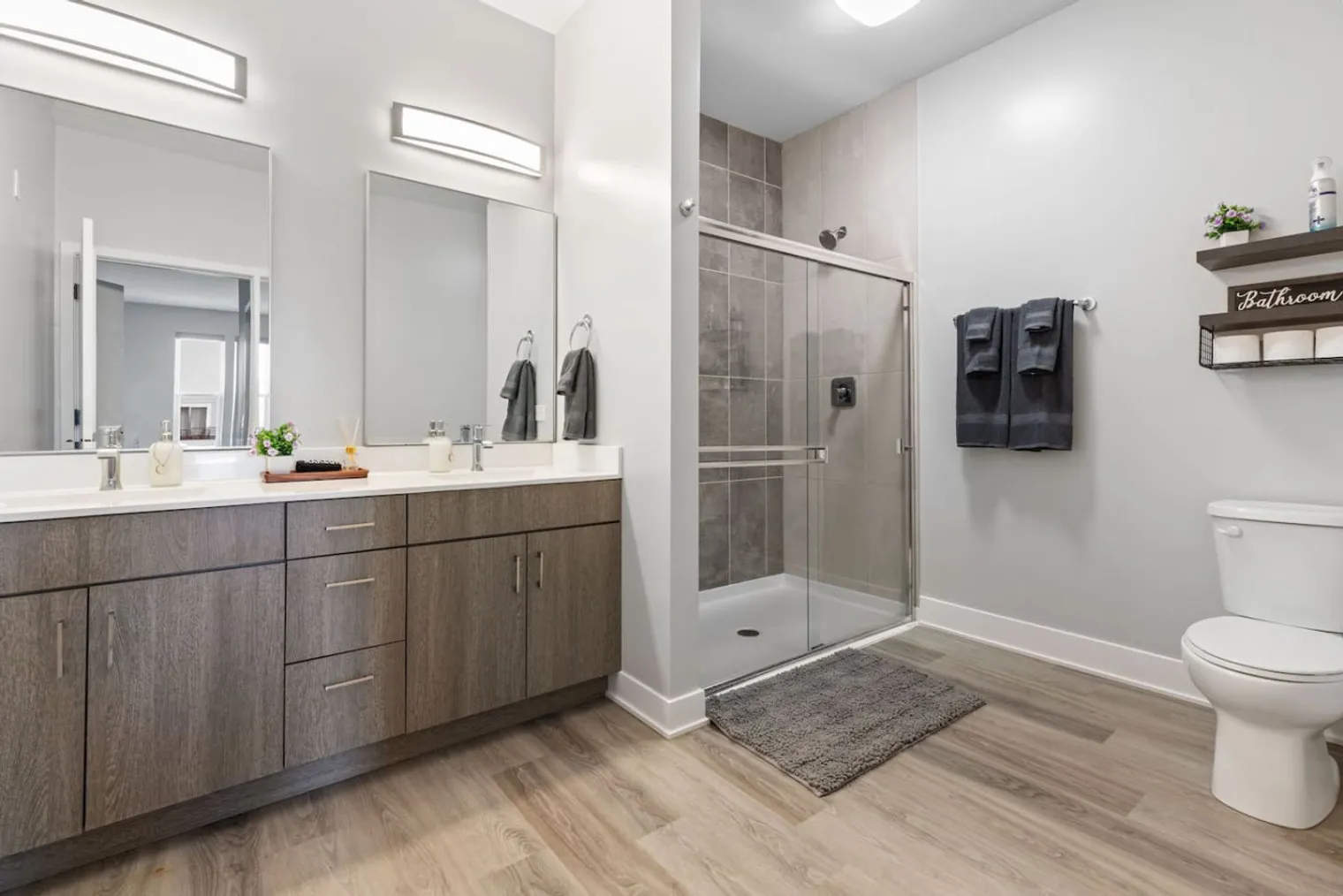 28294 Ferry Rd   60555 60555-Building Ferry Road-unit#ID1366991P-Warrenville-IL