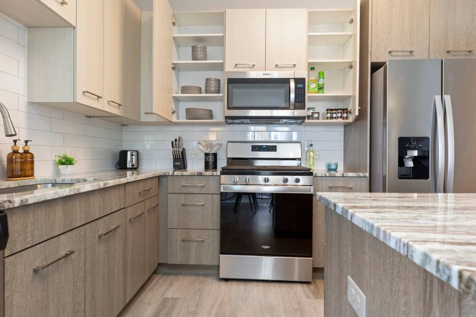 28294 Ferry Rd 60555 60555-Building Ferry Road - house-of-living21-unit#ID1366984P-Warrenville-IL