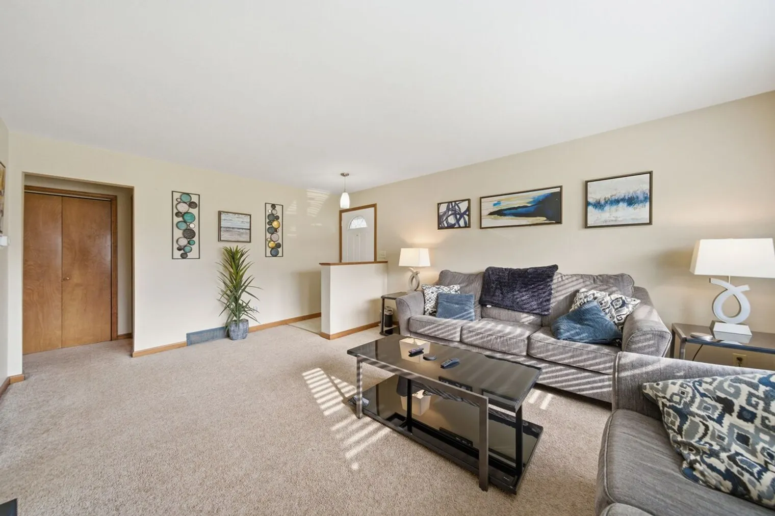 1071 Johnston Dr   60506 60506-Building Johnston Drive-unit#ID1511610P-Aurora-IL