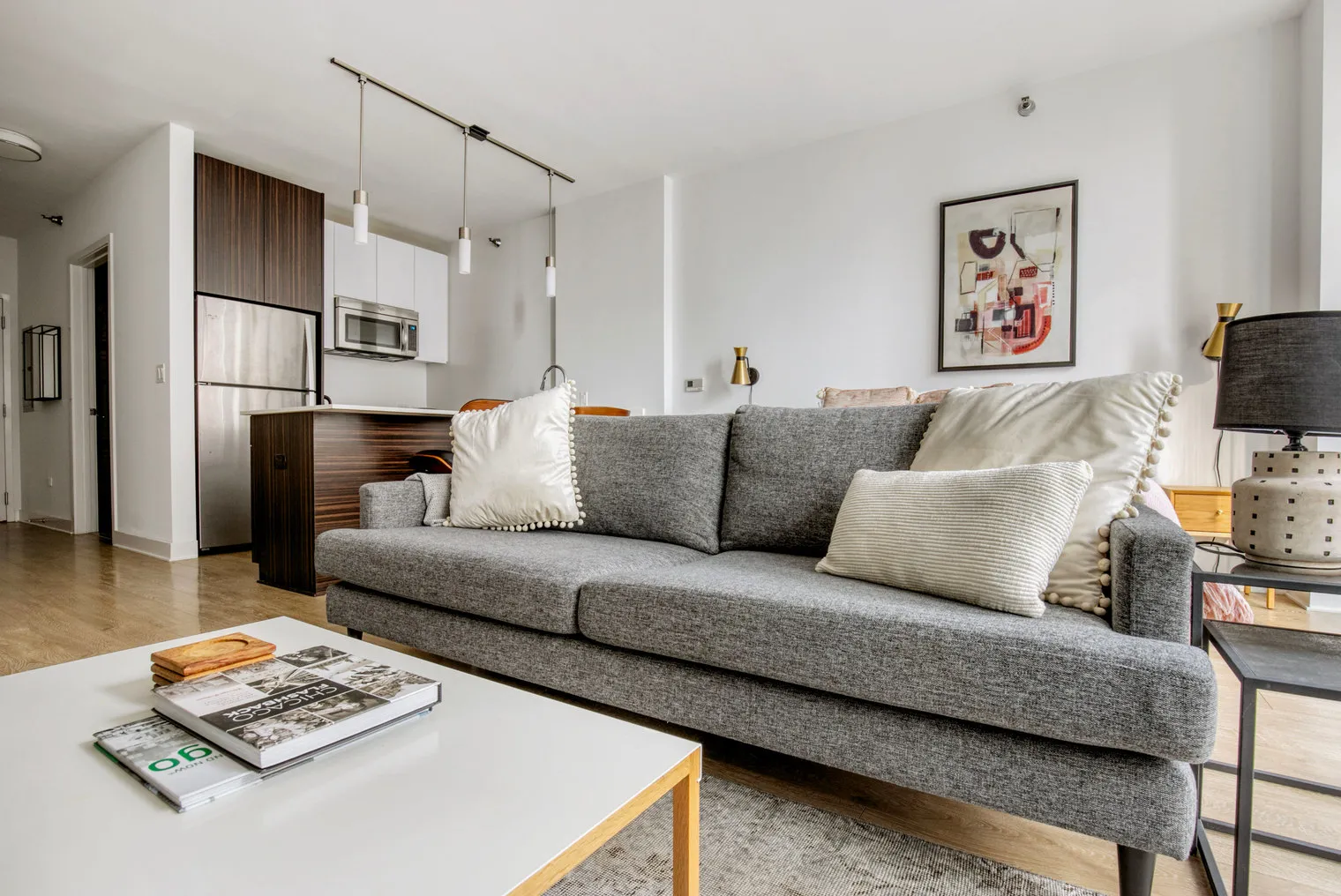 201 N Garland Ct   60601 60601- Mila-unit#ID1014-Chicago-IL