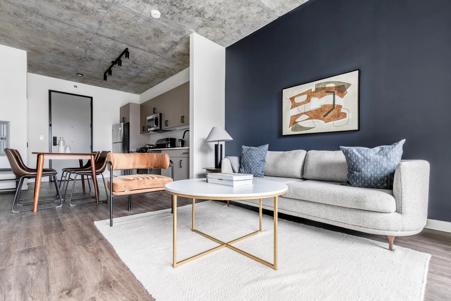 751 N Hudson Ave   60654 60654-Hugo II-unit#ID1038-Chicago-IL