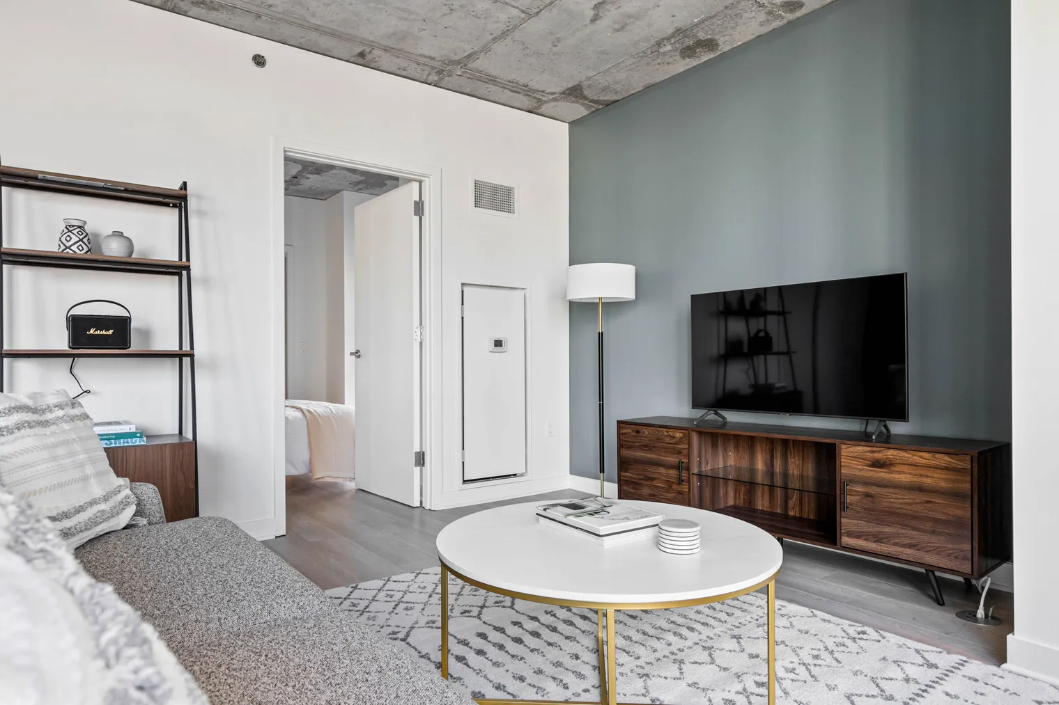 311 W Illinois St   60654 60654-3Eleven-unit#ID817-Chicago-IL