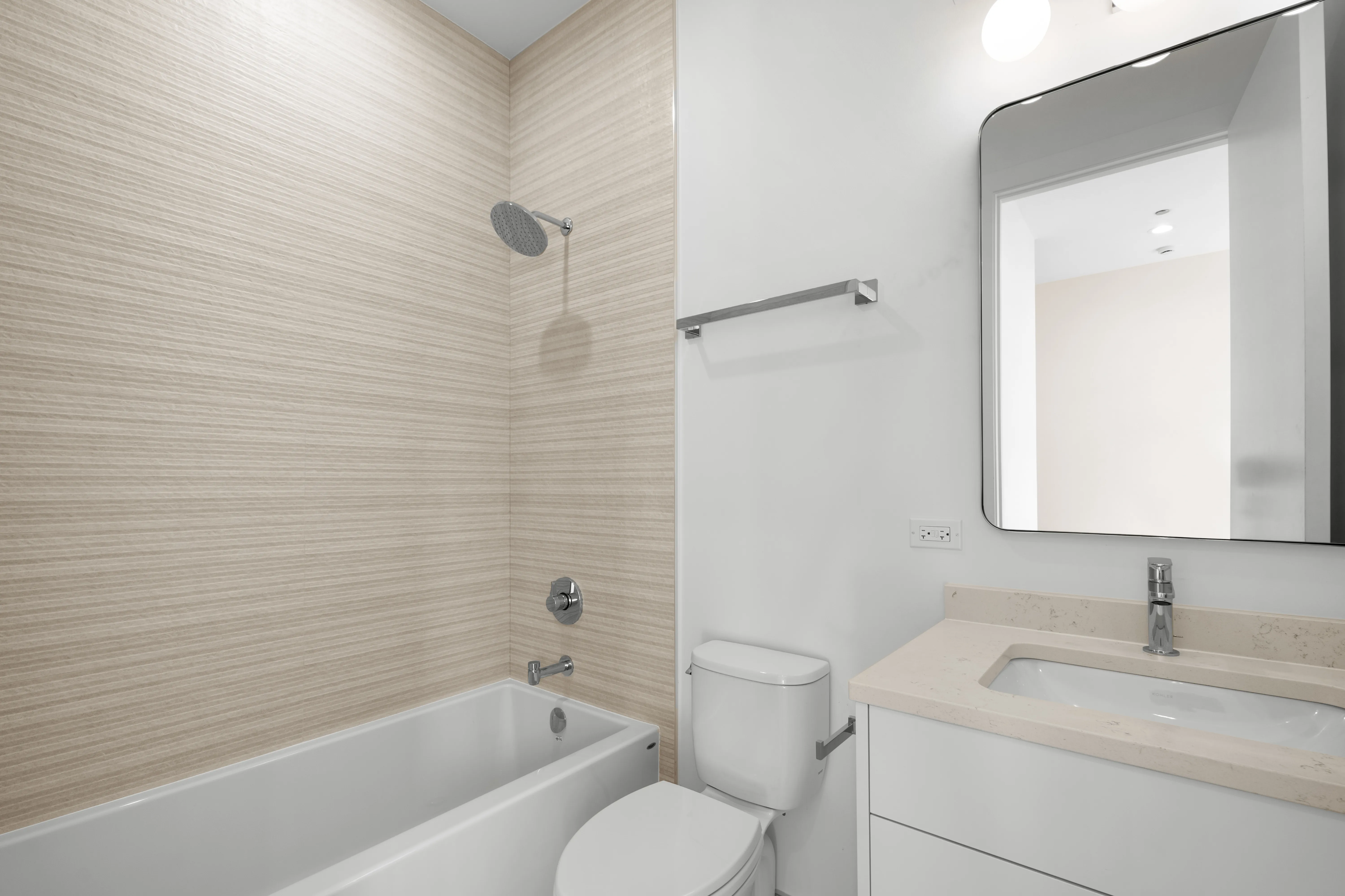 1327 W Taylor St   60607 60607-unit#4-Chicago-IL