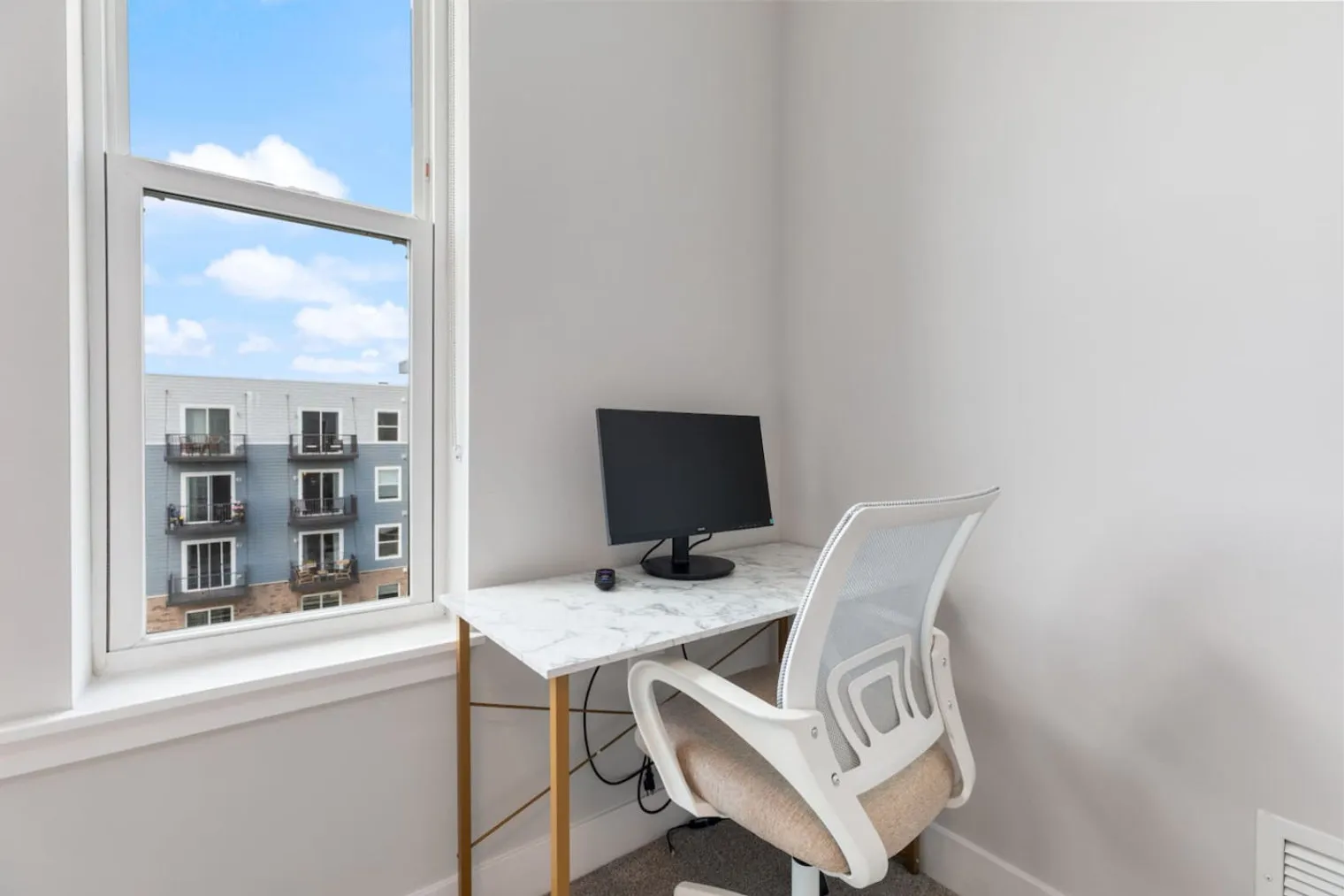 28294 Ferry Rd   60555 60555-Building Ferry Road-unit#ID1366991P-Warrenville-IL