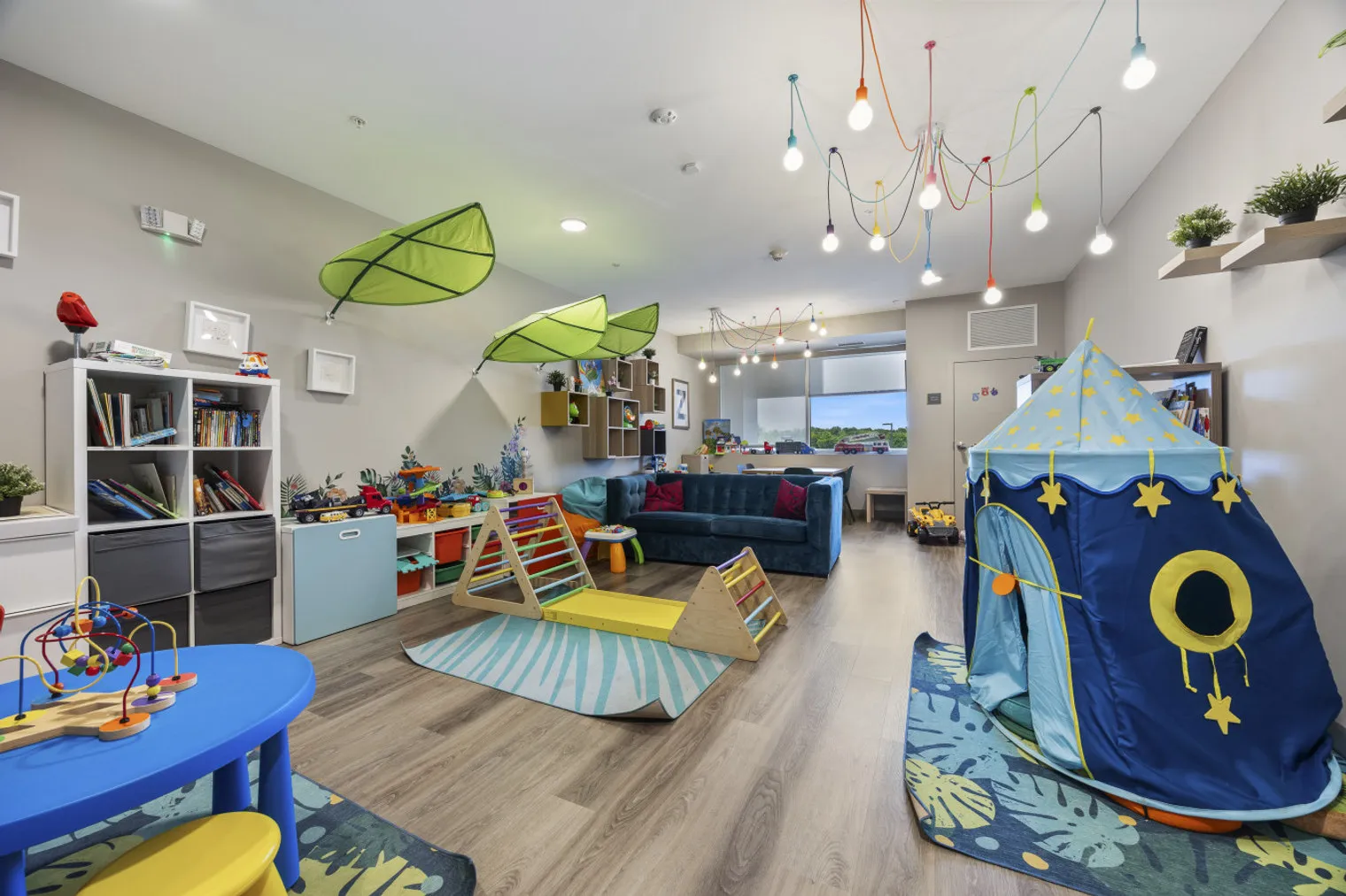 28294 Ferry Rd   60555 60555-Building Ferry Road-unit#ID1366972P-Warrenville-IL