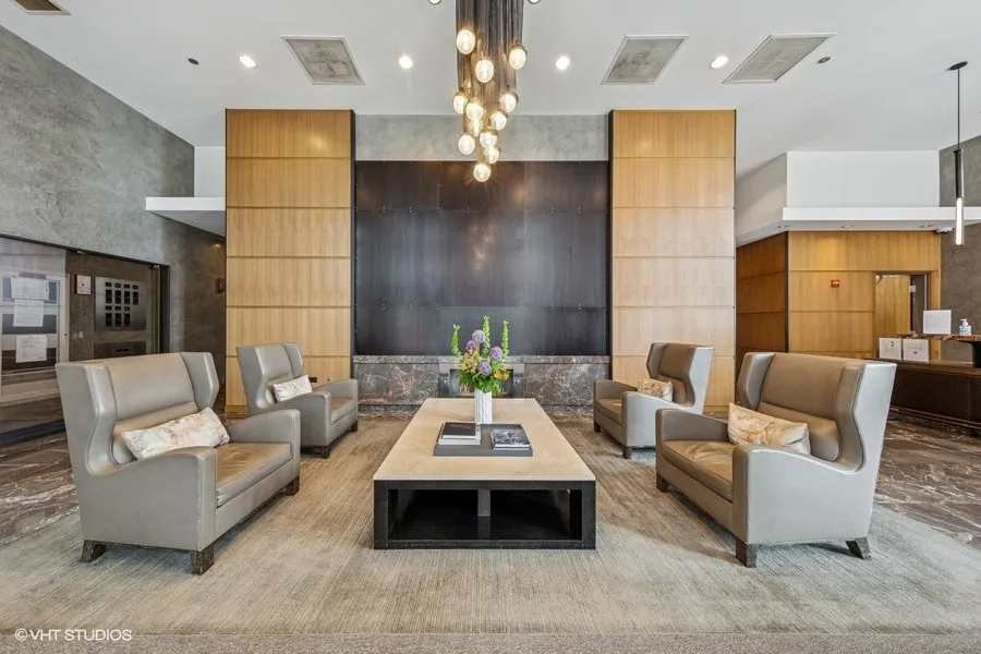 450 E Waterside Dr   60601 60601-The Chandler-unit#1511-Chicago-IL