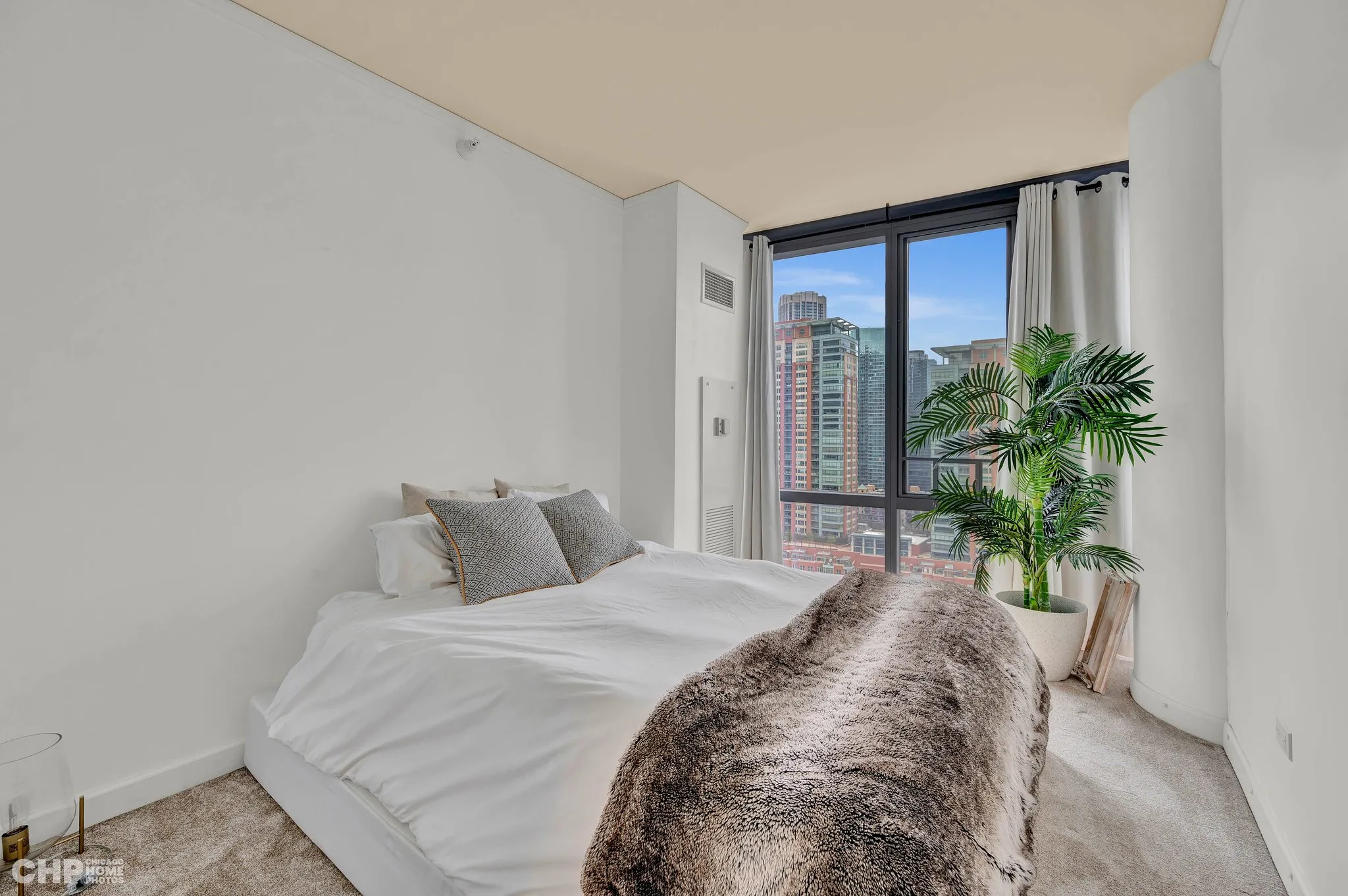 450 E Waterside Dr   60601 60601-The Chandler-unit#1511-Chicago-IL