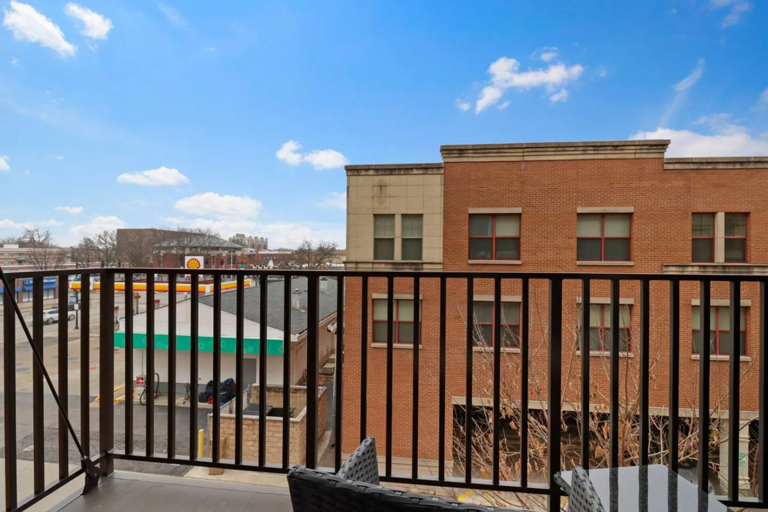 255 N Addison Ave   60126 60126-Building North Addison Avenue - house-of-living21-unit#ID1366993P-Elmhurst-IL