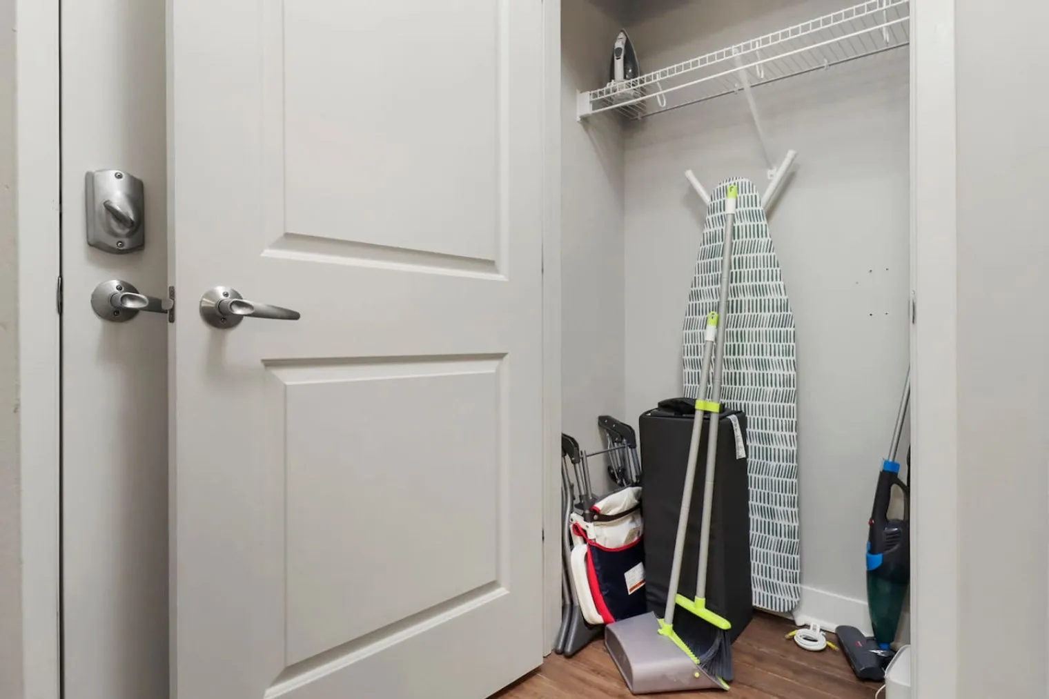 255 N Addison Ave   60126 60126-Building North Addison Avenue - house-of-living21-unit#ID1366993P-Elmhurst-IL