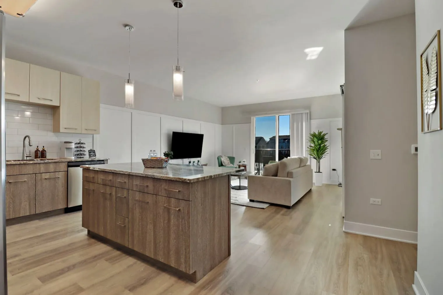 28294 Ferry Rd 60555 60555-Building Ferry Road - house-of-living21-unit#ID1366990P-Warrenville-IL