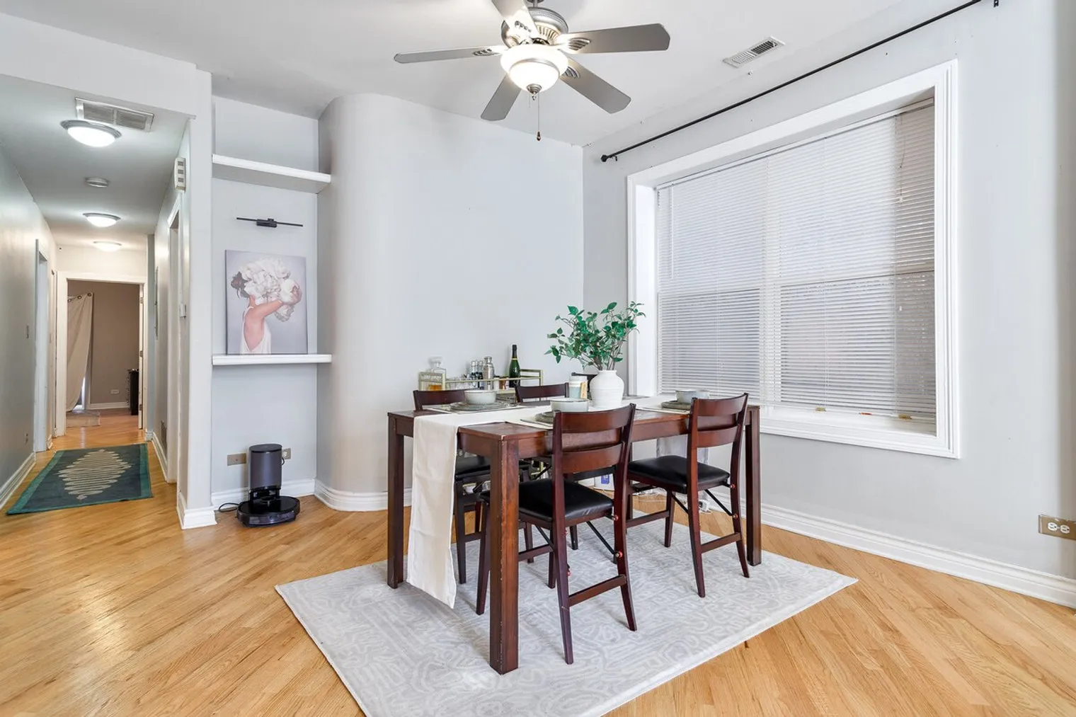 2238 W Barry Ave 60618 60618-Building West Barry Avenue - ktg-unit#ID1359764P-Chicago-IL