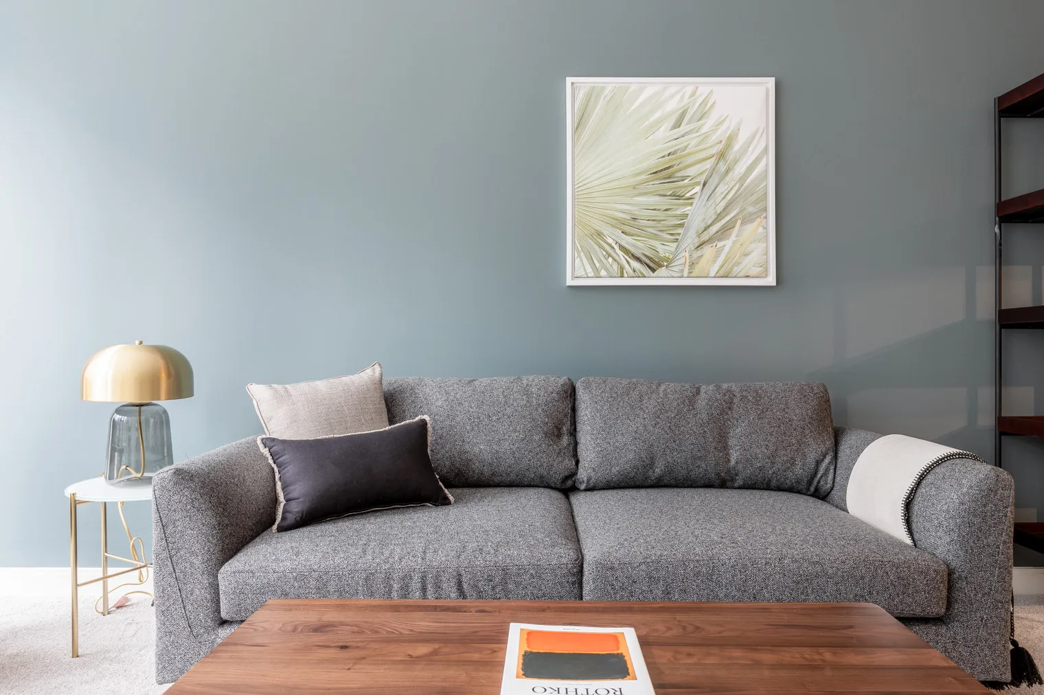 210 N Wells St 60606 60606-Lake & Wells Apartments-unit#ID251-Chicago-IL