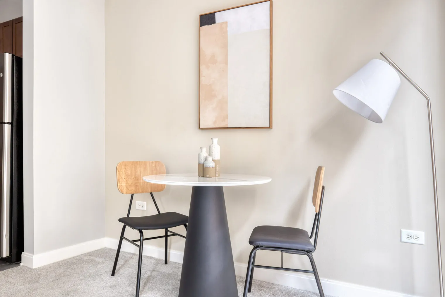 210 N Wells St   60601 60601-Lake & Wells Apartments-unit#ID634-Chicago-IL