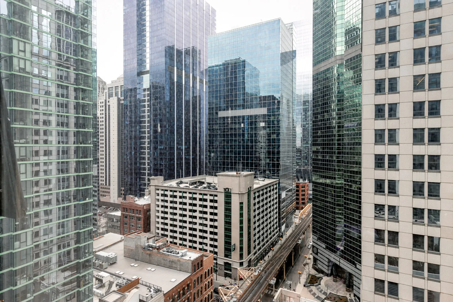 210 N Wells St 60601 60601-Lake & Wells Apartments-unit#ID277-Chicago-IL