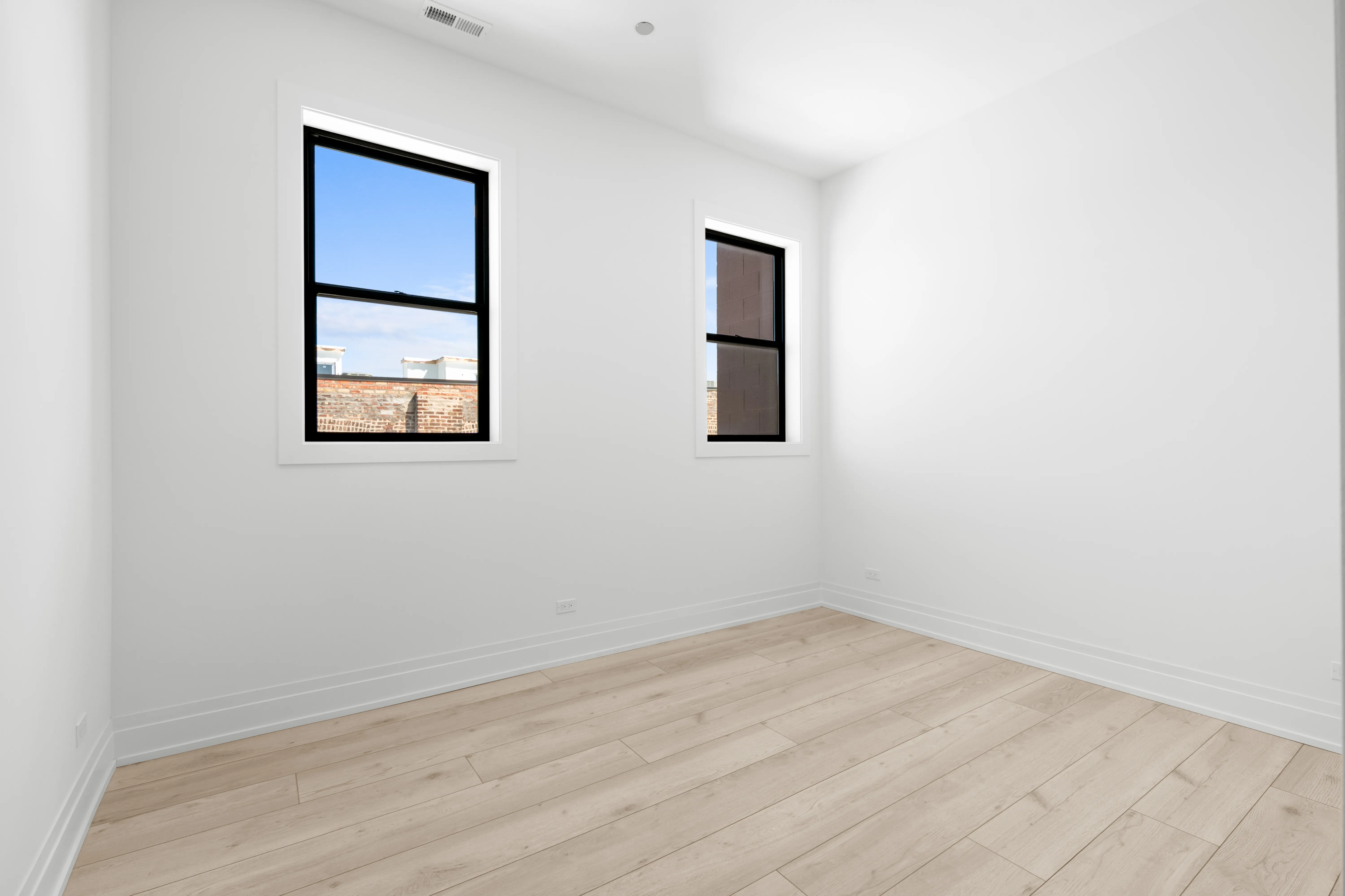 1327 W Taylor St   60607 60607-unit#4-Chicago-IL