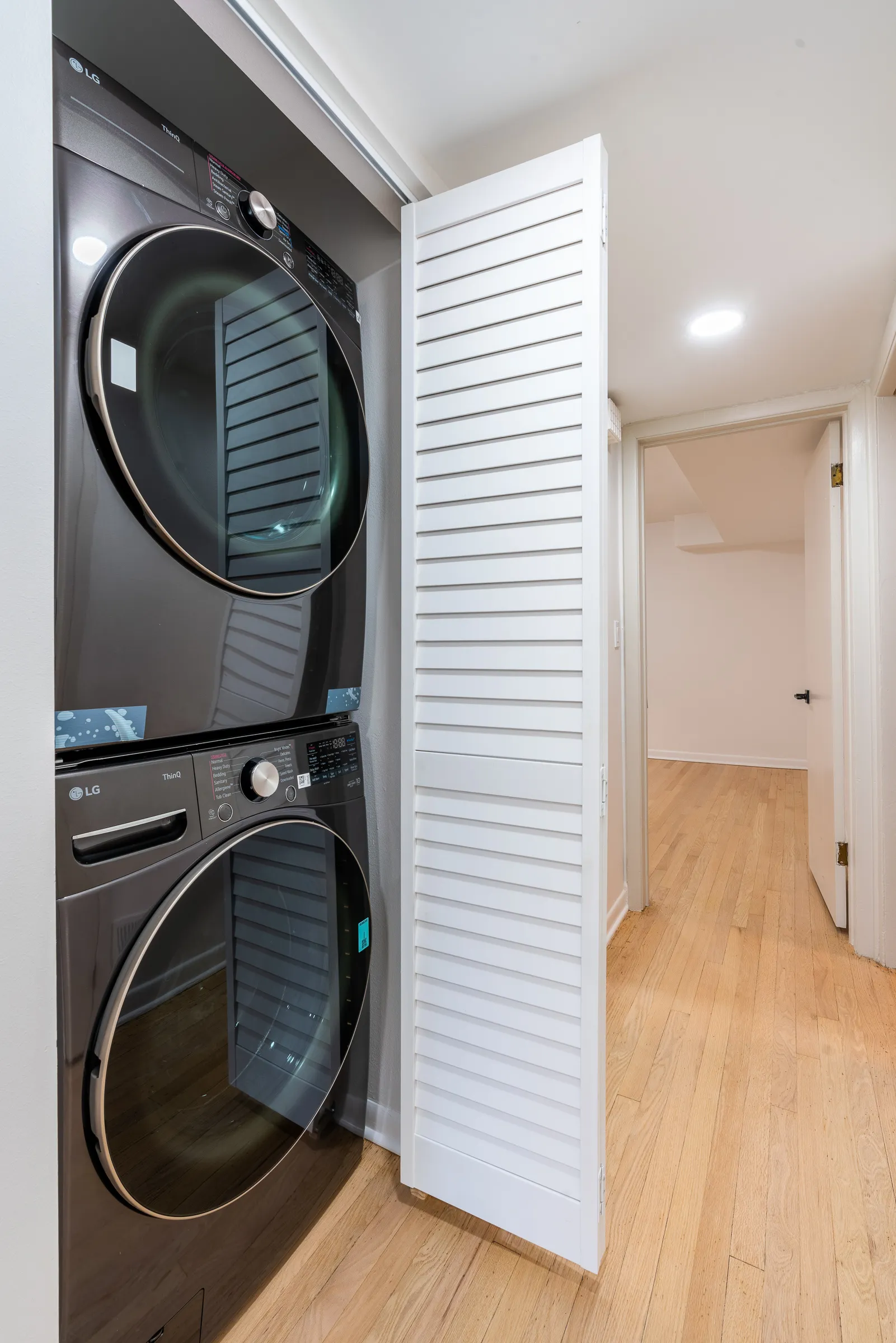5439 N Artesian Ave   60625 60625-unit#1-Chicago-IL