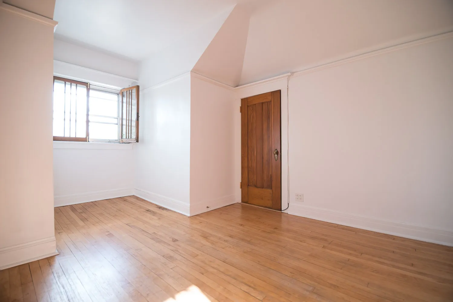 2556 N Kimball Ave   60647 60647-unit#1-Chicago-IL