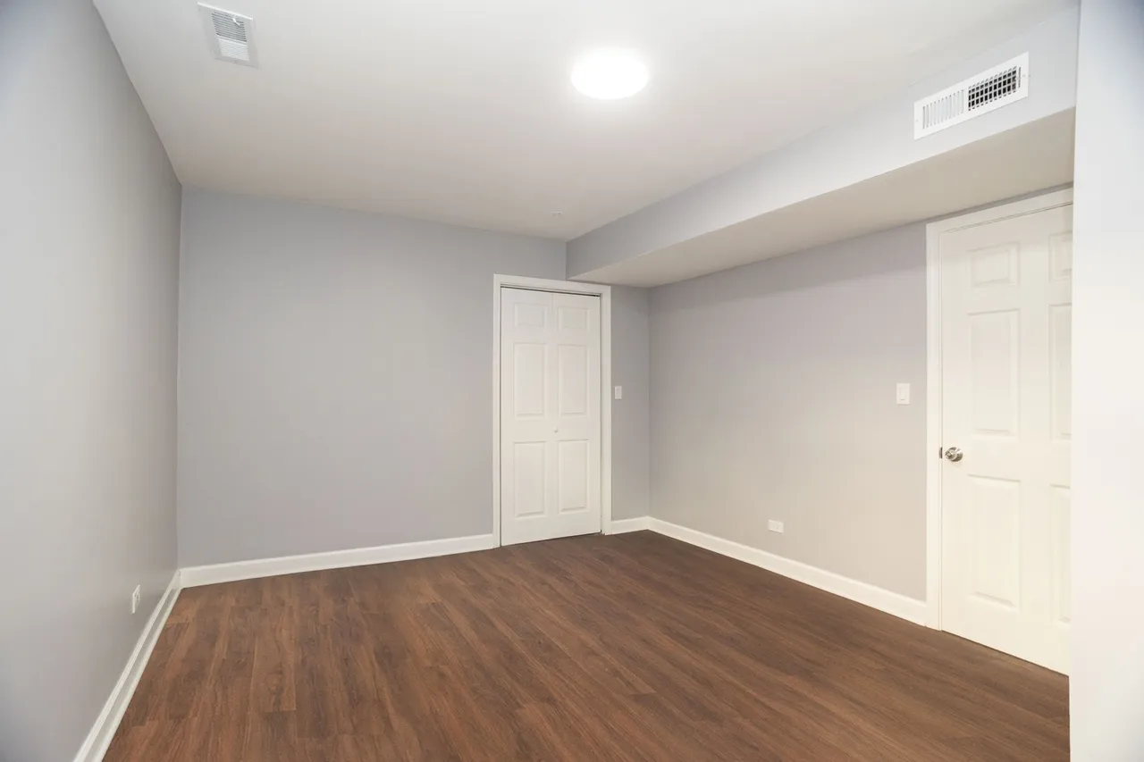 6144 N Francisco Ave   60659 60659-Chicago-IL