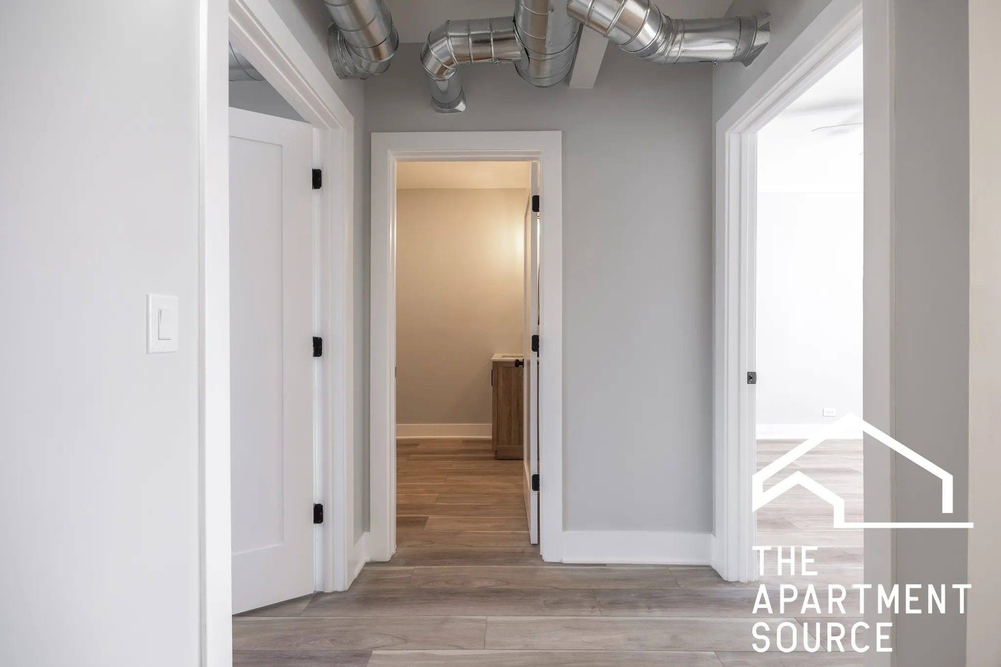 6148 N Francisco Ave   60659 60659-unit#1C-Chicago-IL