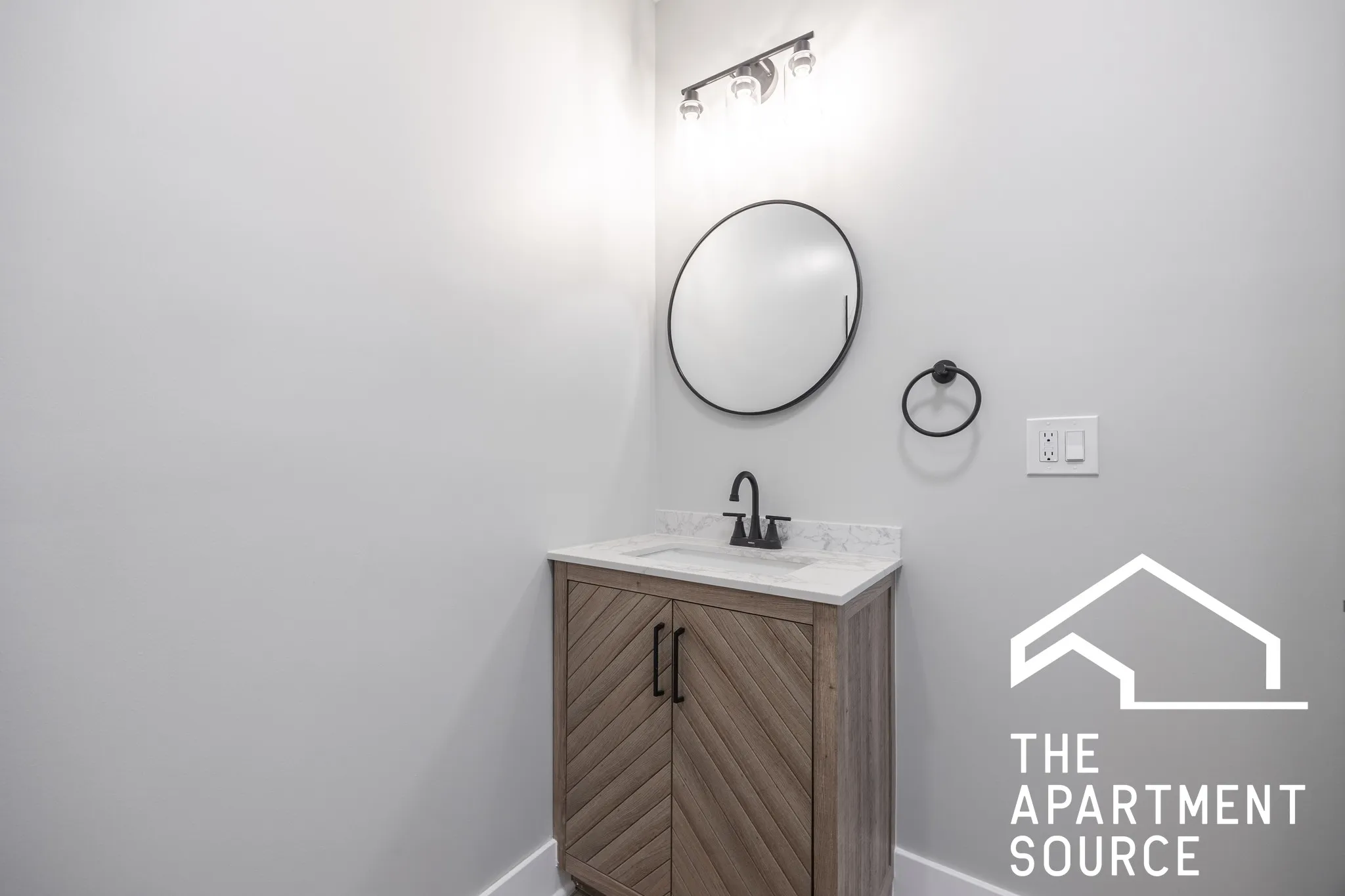 6148 N Francisco Ave   60659 60659-unit#3-Chicago-IL