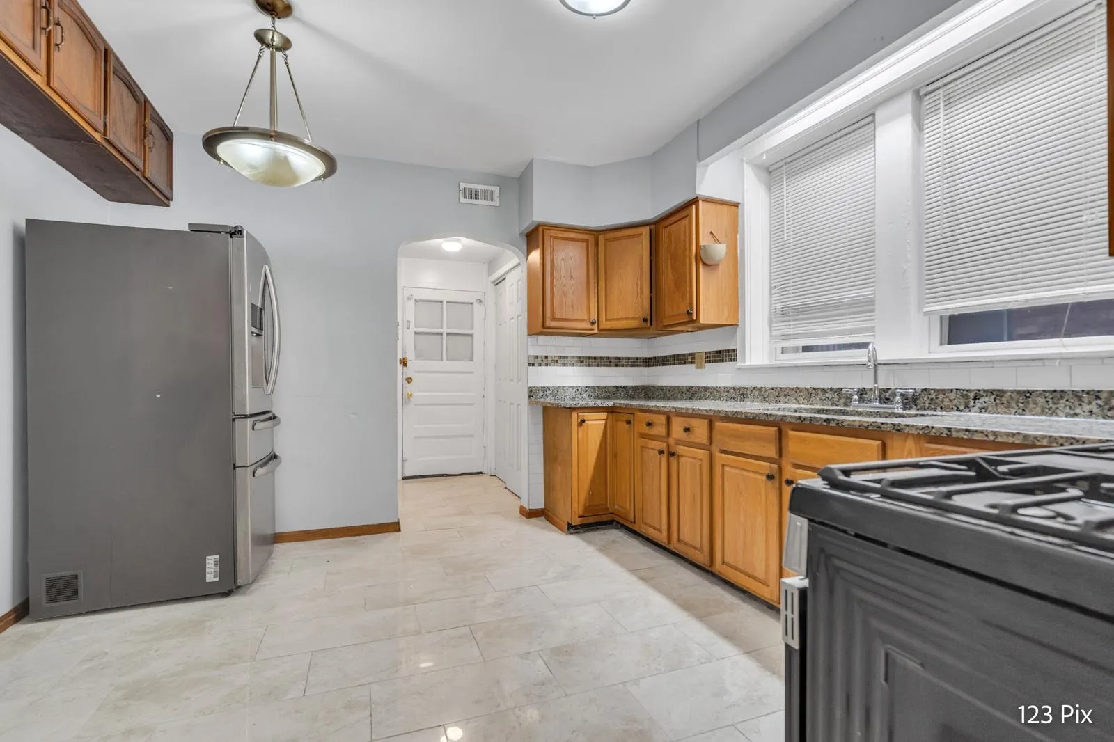 6323 N Francisco Ave   60659 60659-unit#1-Chicago-IL