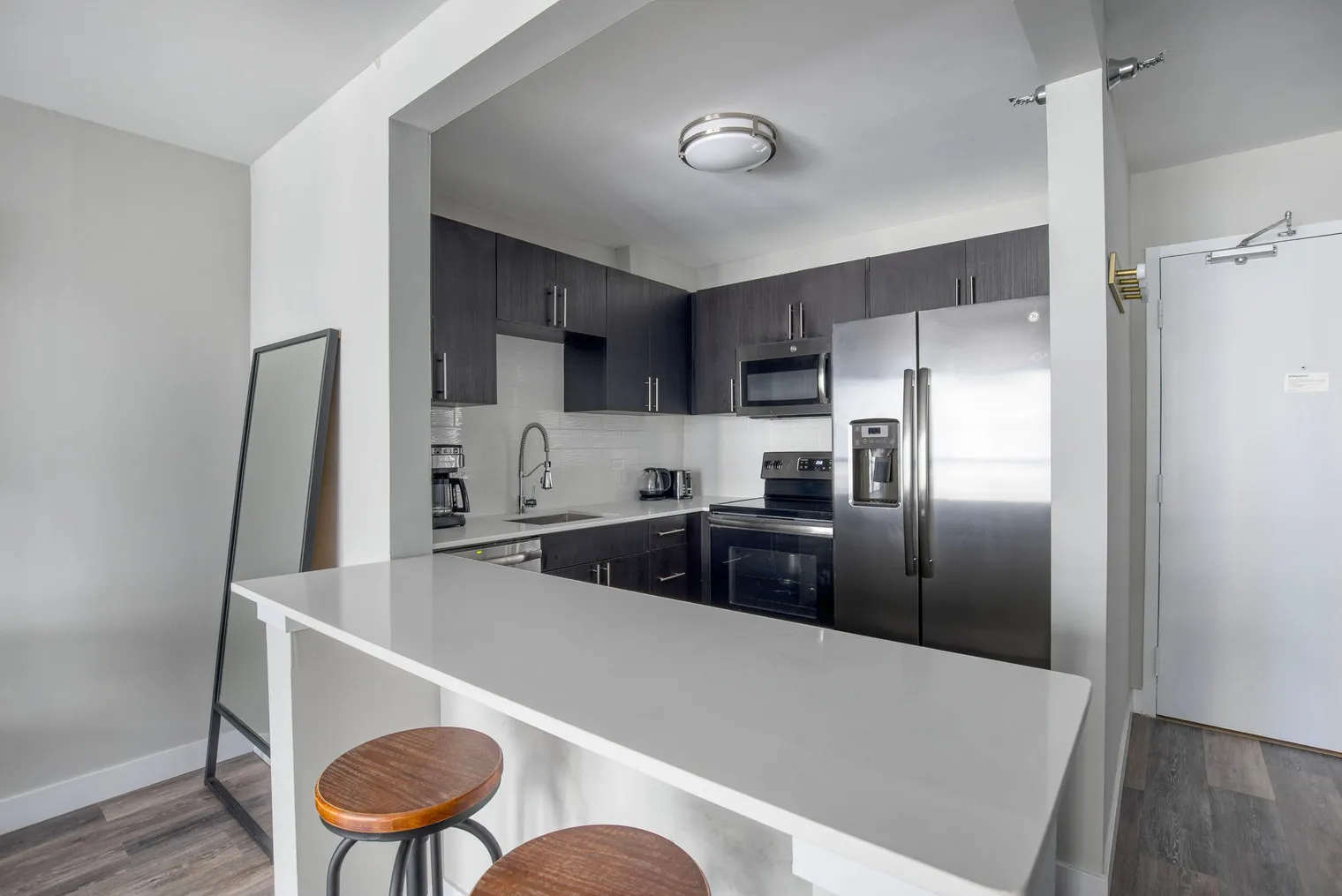 1 E Delaware Pl 60611 60611-One East Delaware-unit#ID800-Chicago-IL
