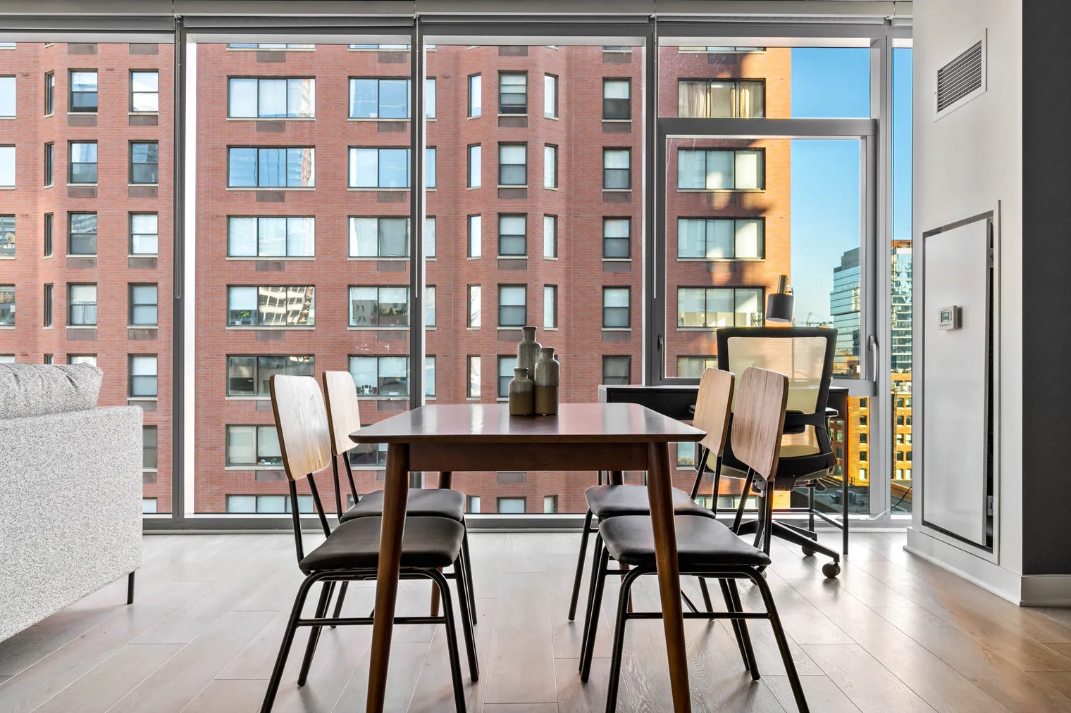 311 W Illinois St   60654 60654-3Eleven-unit#ID817-Chicago-IL
