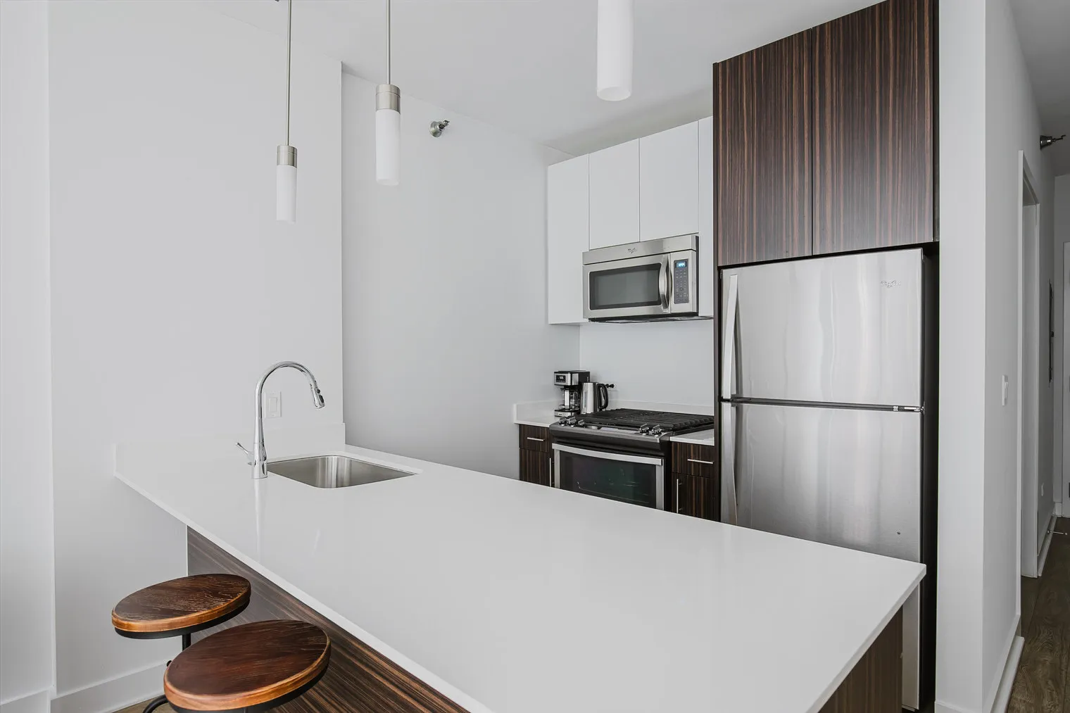 201 N Garland Ct   60601 60601-Mila-unit#ID1184-Chicago-IL