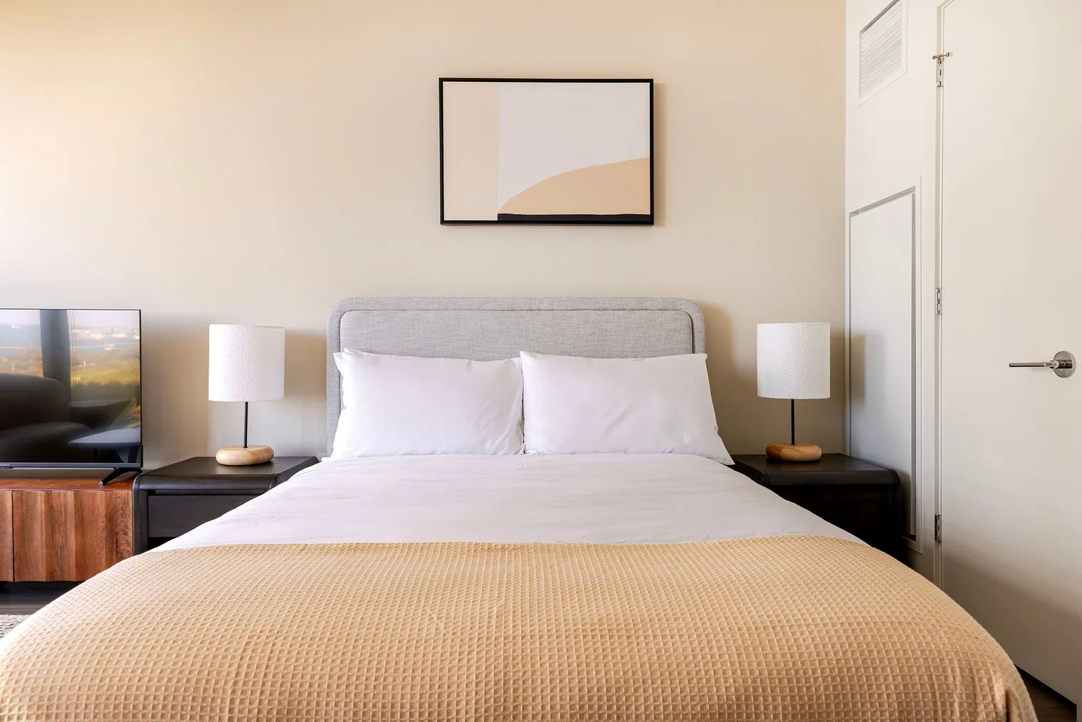 1210 S Indiana Ave   60605 60605-NEMA-unit#ID1317-Chicago-IL