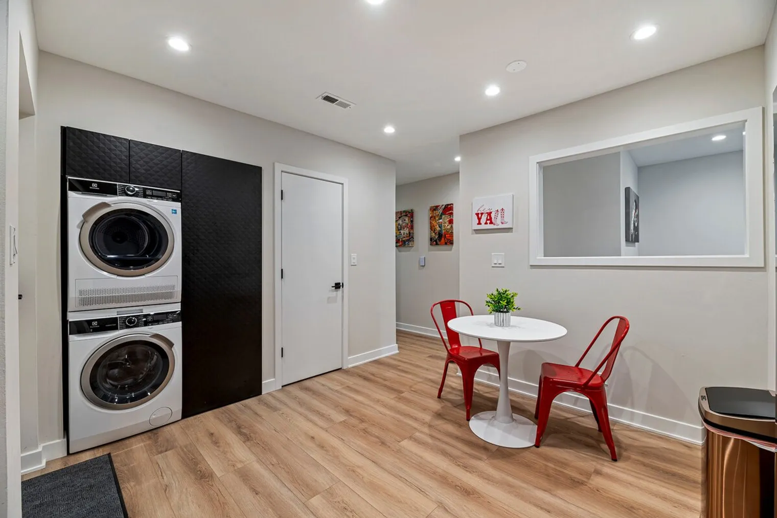 2342 W Touhy Ave   60645 60645-Building West Touhy Avenue - schneidergroup-unit#ID1054668P-Chicago-IL