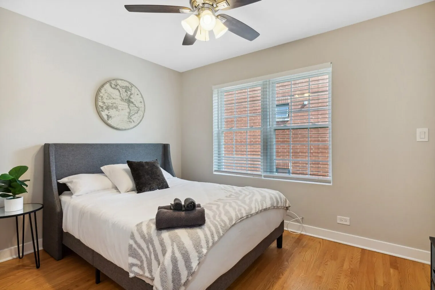 1011 Howard St   60202 60202-Building West Howard Street - schneidergroup-unit#ID1032511P-Evanston-IL