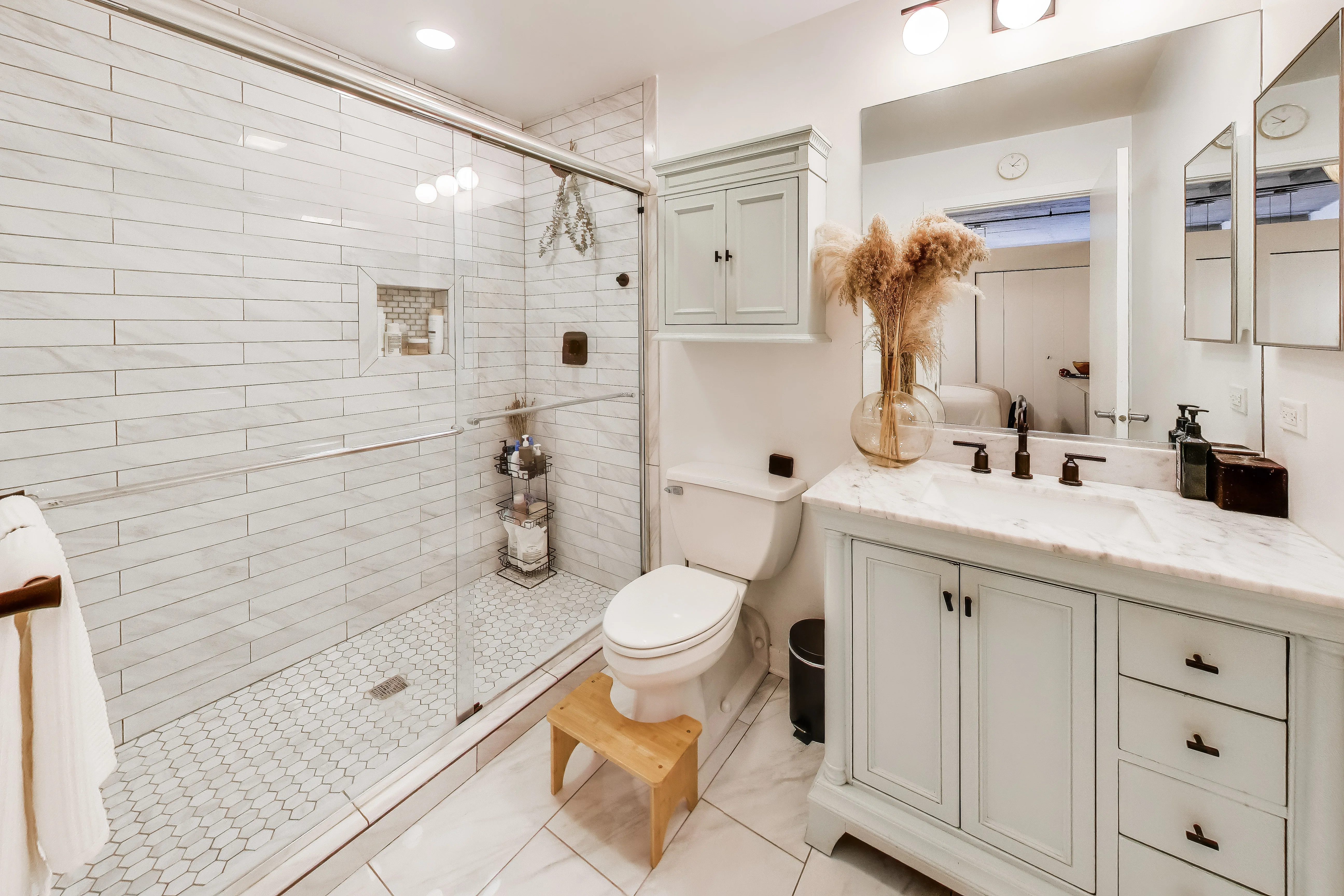 1111 W 15th St   60608 60608-Chicago-IL