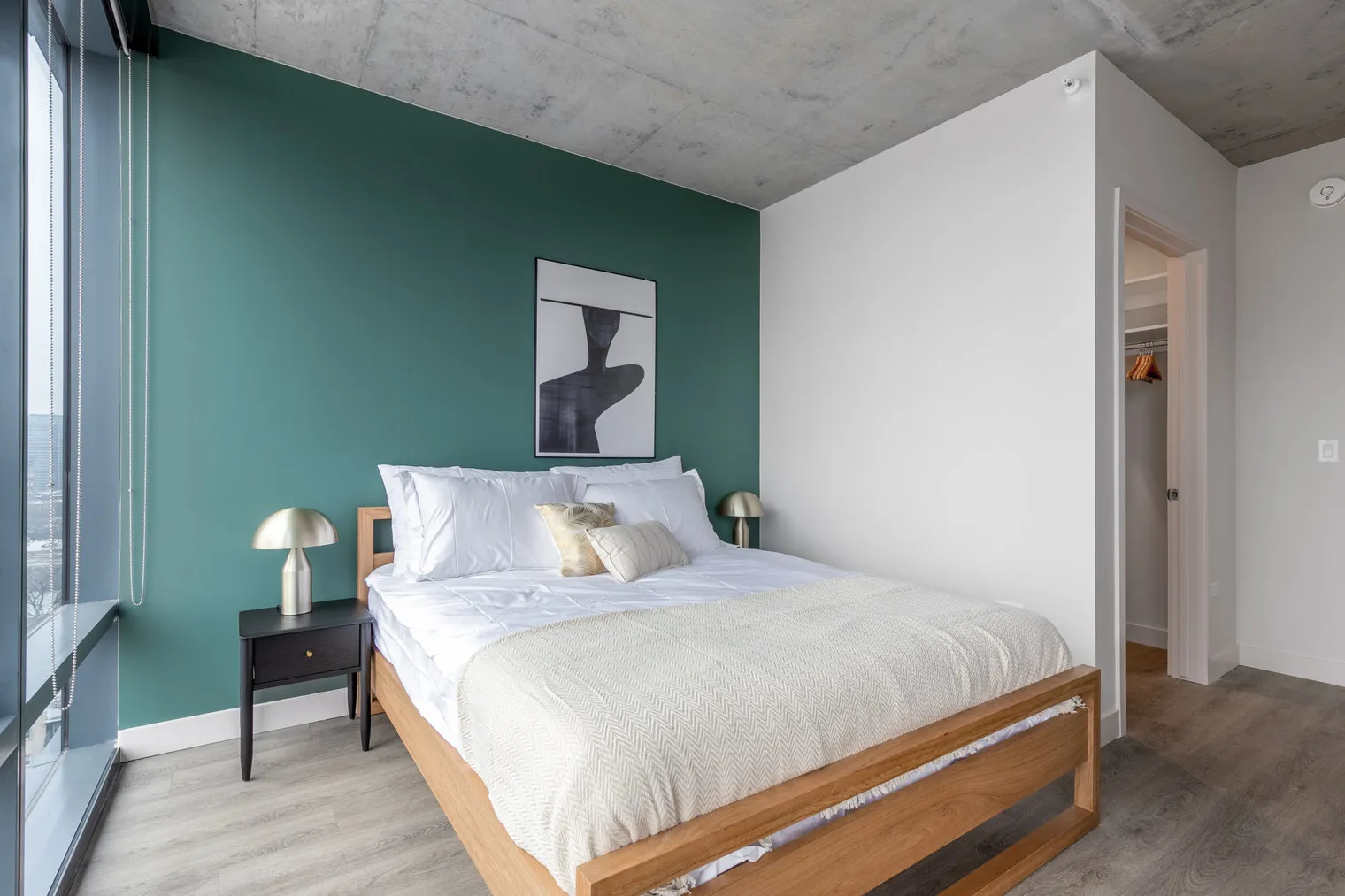 450 W Belmont Ave   60657 60657-Four50-unit#ID203-Chicago-IL