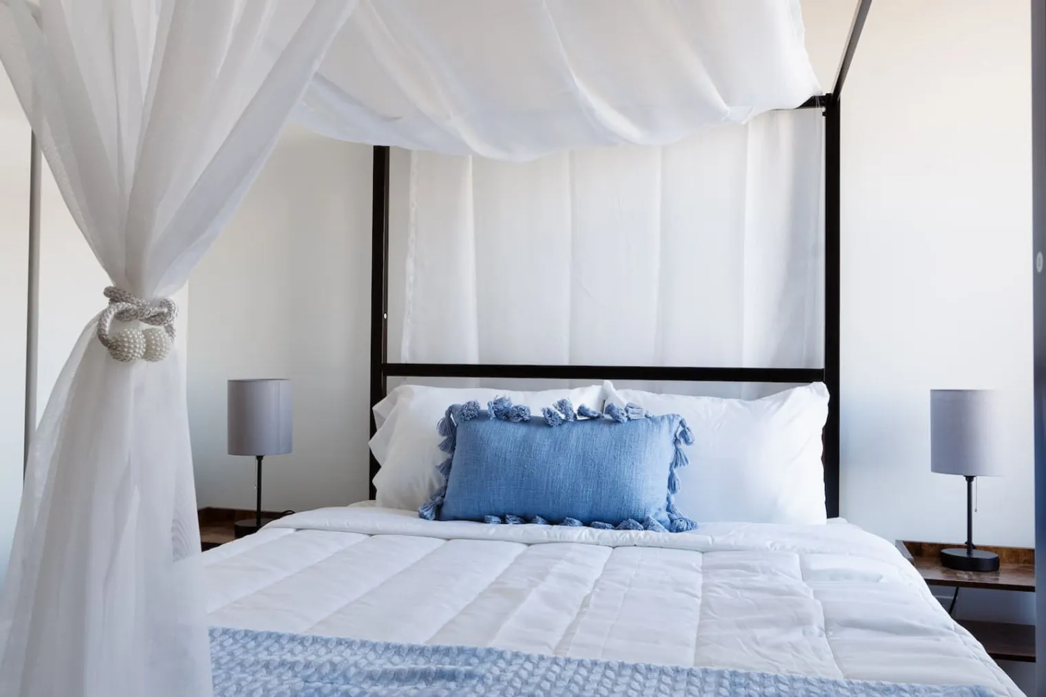 1049 W Lawrence Ave   60640 60640-Building West Lawrence Avenue - titboventuresllc-unit#ID1060825P-Chicago-IL