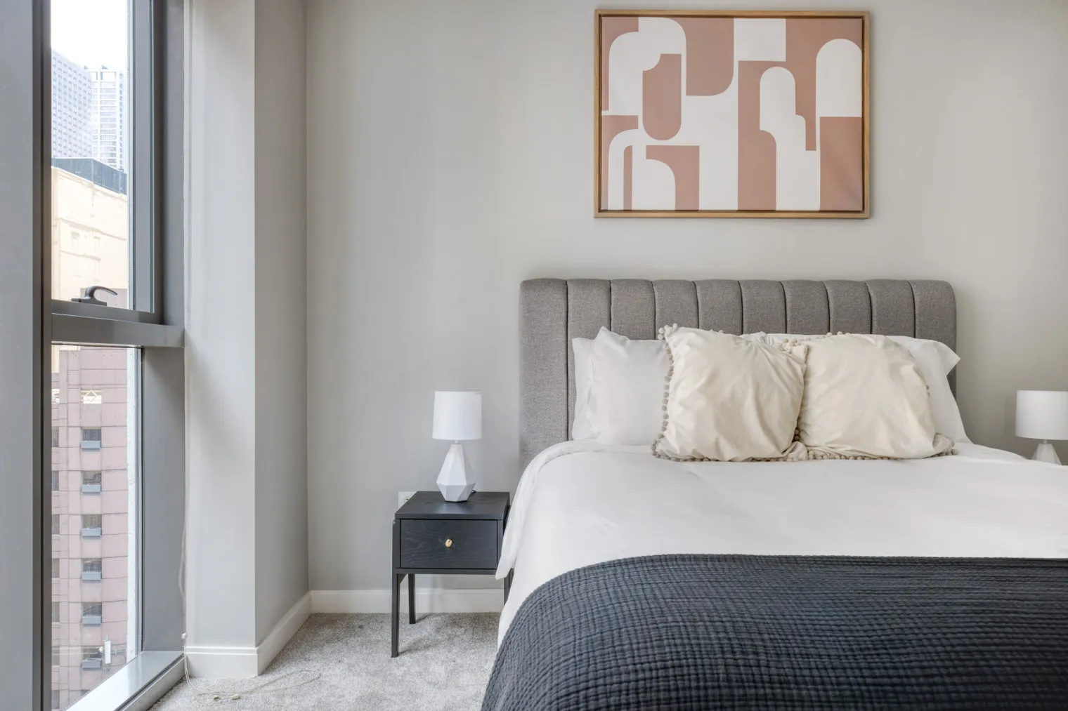 210 N Wells St 60601 60601-Lake & Wells Apartments-unit#ID634-Chicago-IL