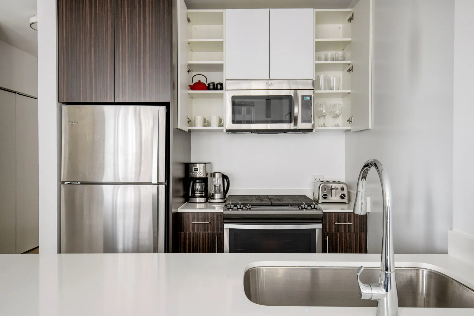 201 N Garland Ct   60601 60601- Mila-unit#ID1014-Chicago-IL